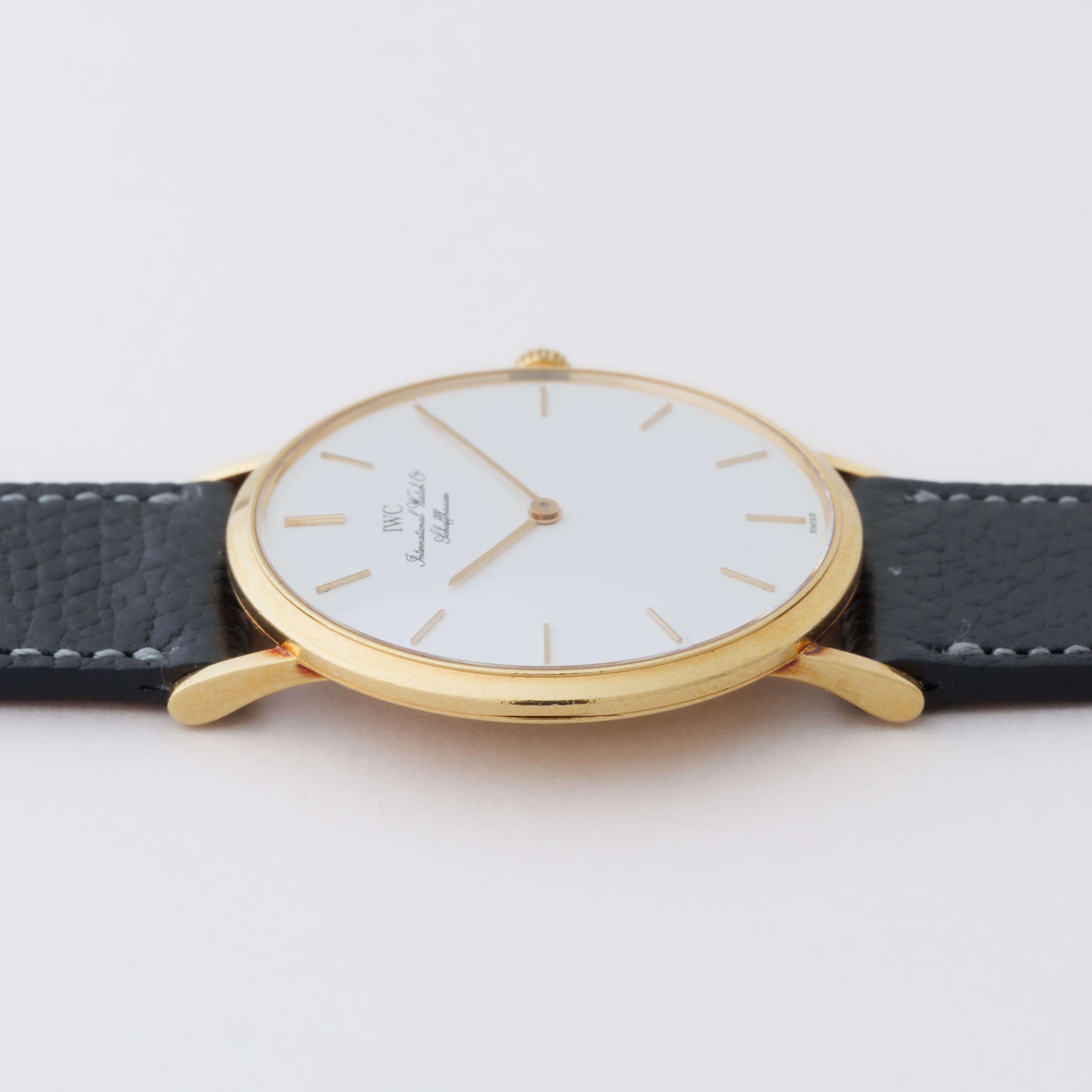 IWC 18金無垢ラウンドケース Ref.2010 1991年製 手巻き Cal.185 ホワイトダイヤル 純正尾錠