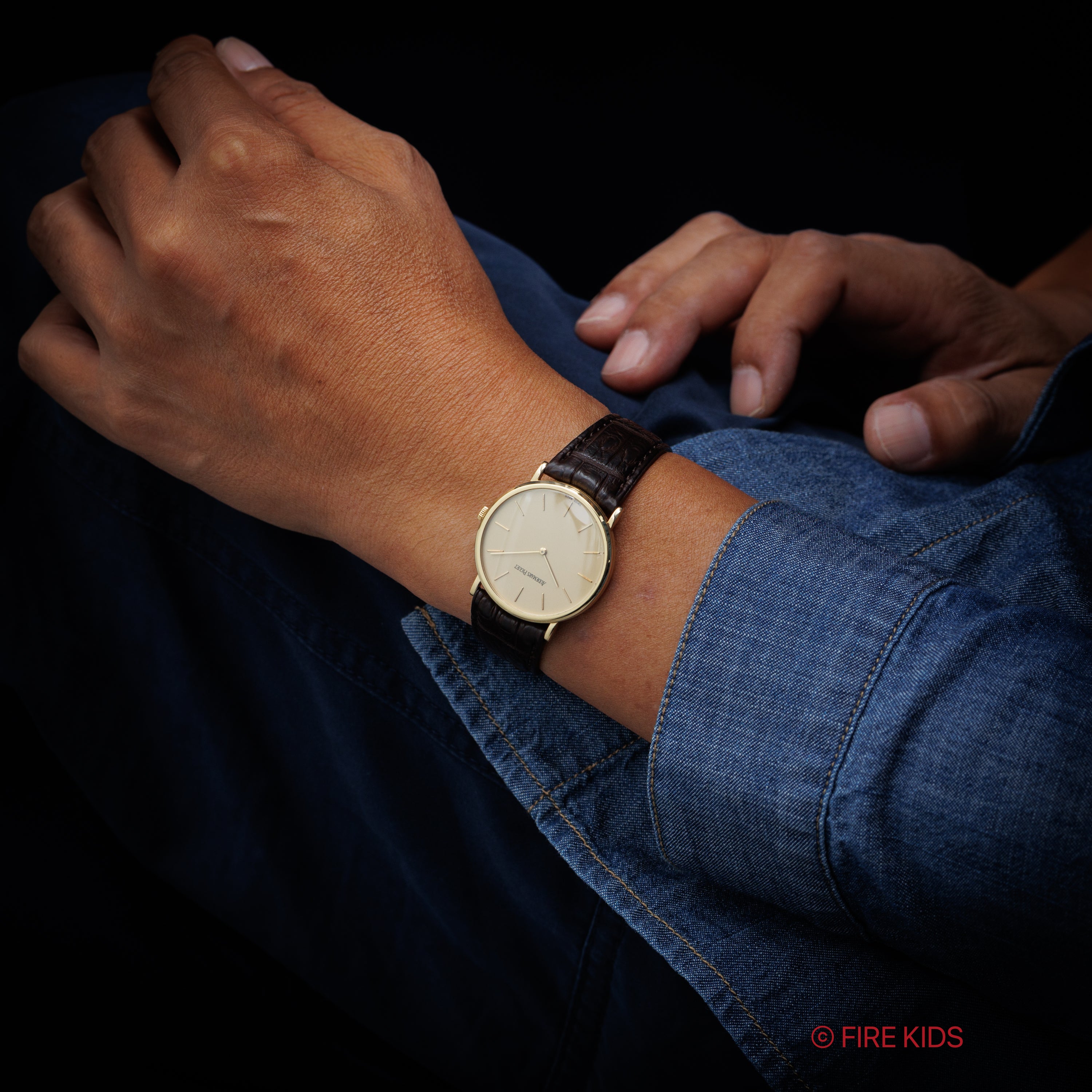 オーデマ・ピゲ 18金無垢イエローゴールド エクストラフラット 1990年代製 手巻 Cal.2080 18KYG純正尾錠付き