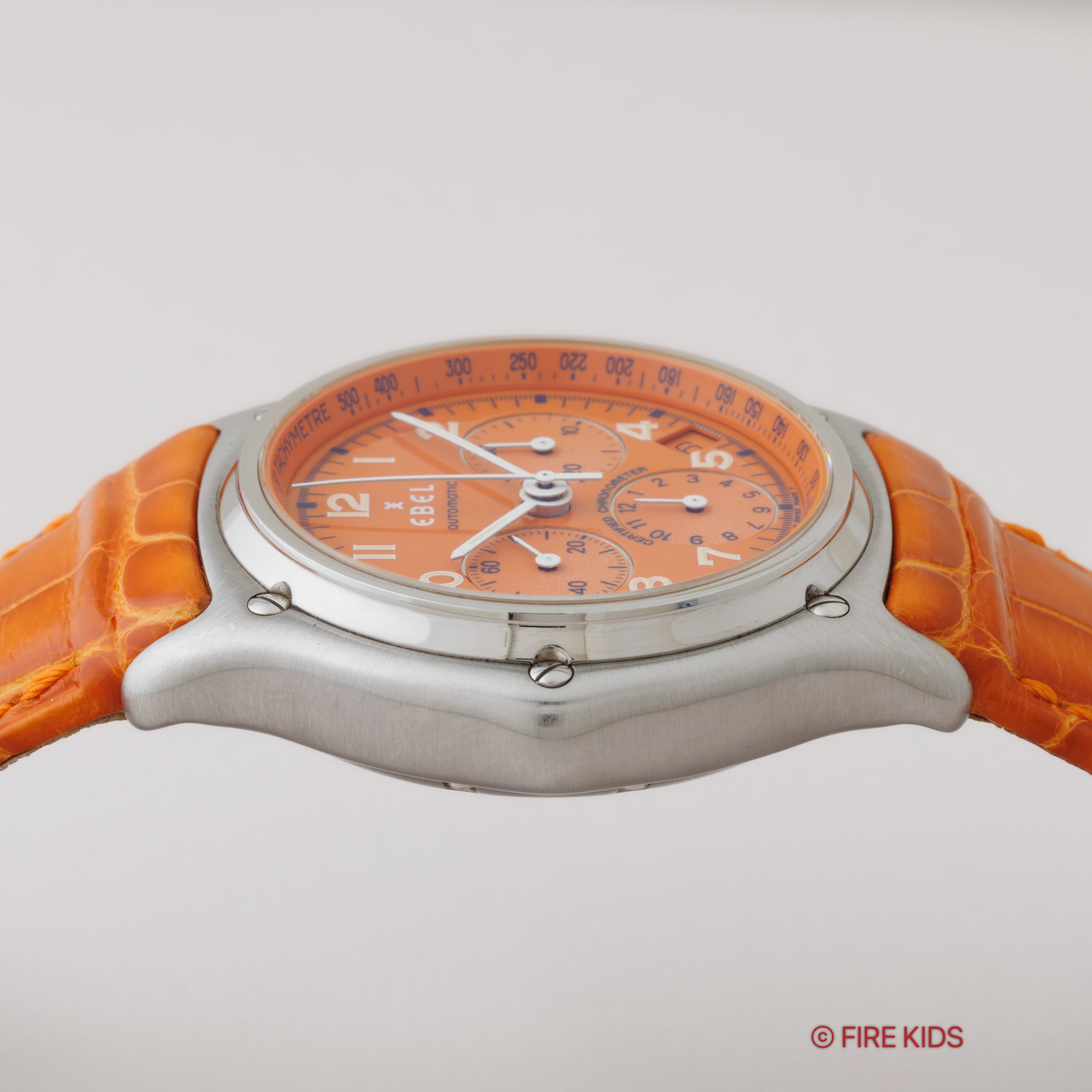 エベル 1911 モデュロール クロノグラフ 1990年代製 自動巻クロノグラフ 純正Dバックル 箱付き