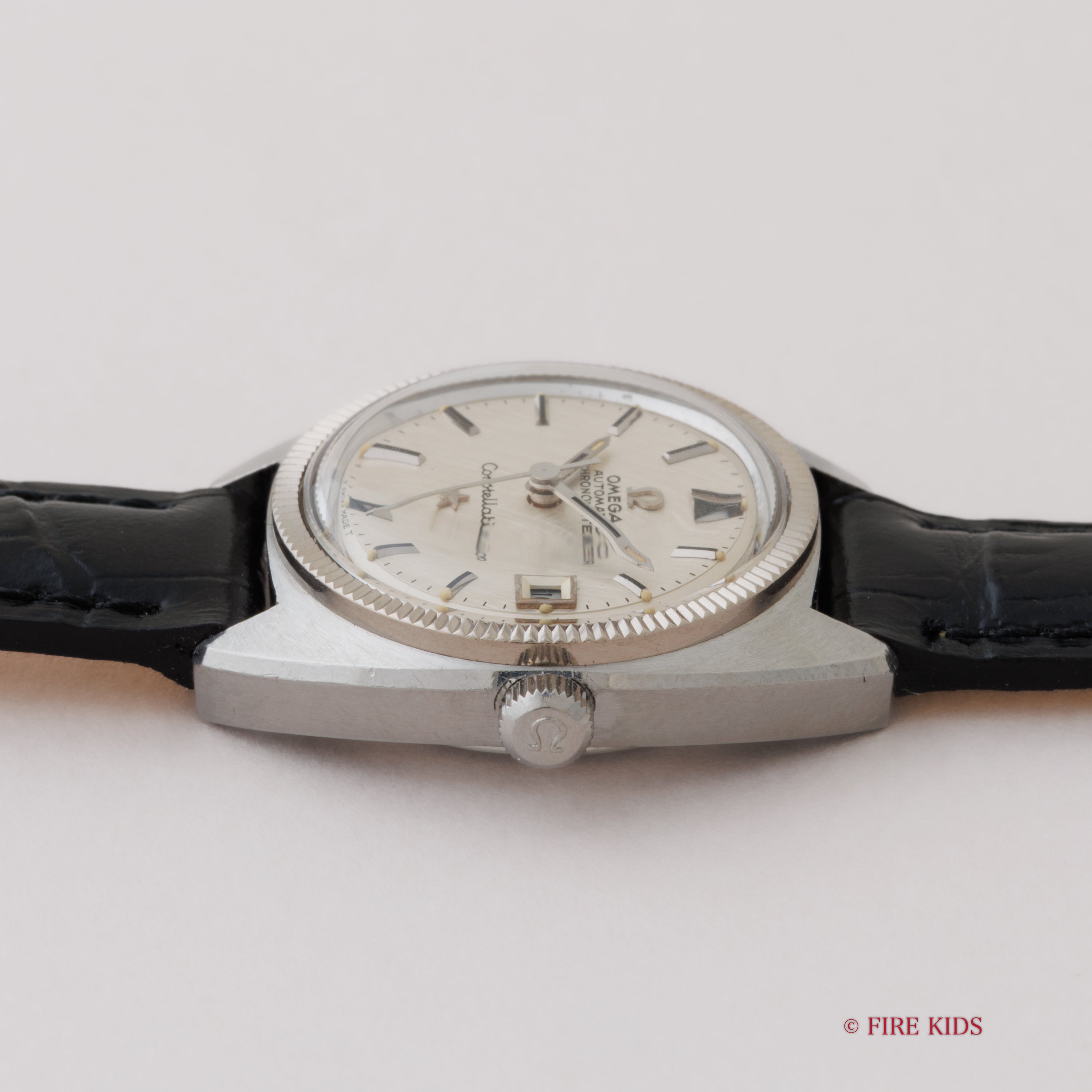 オメガ コンステレーション レディース 1968年製 自動巻 WGベゼル Ref.568.011