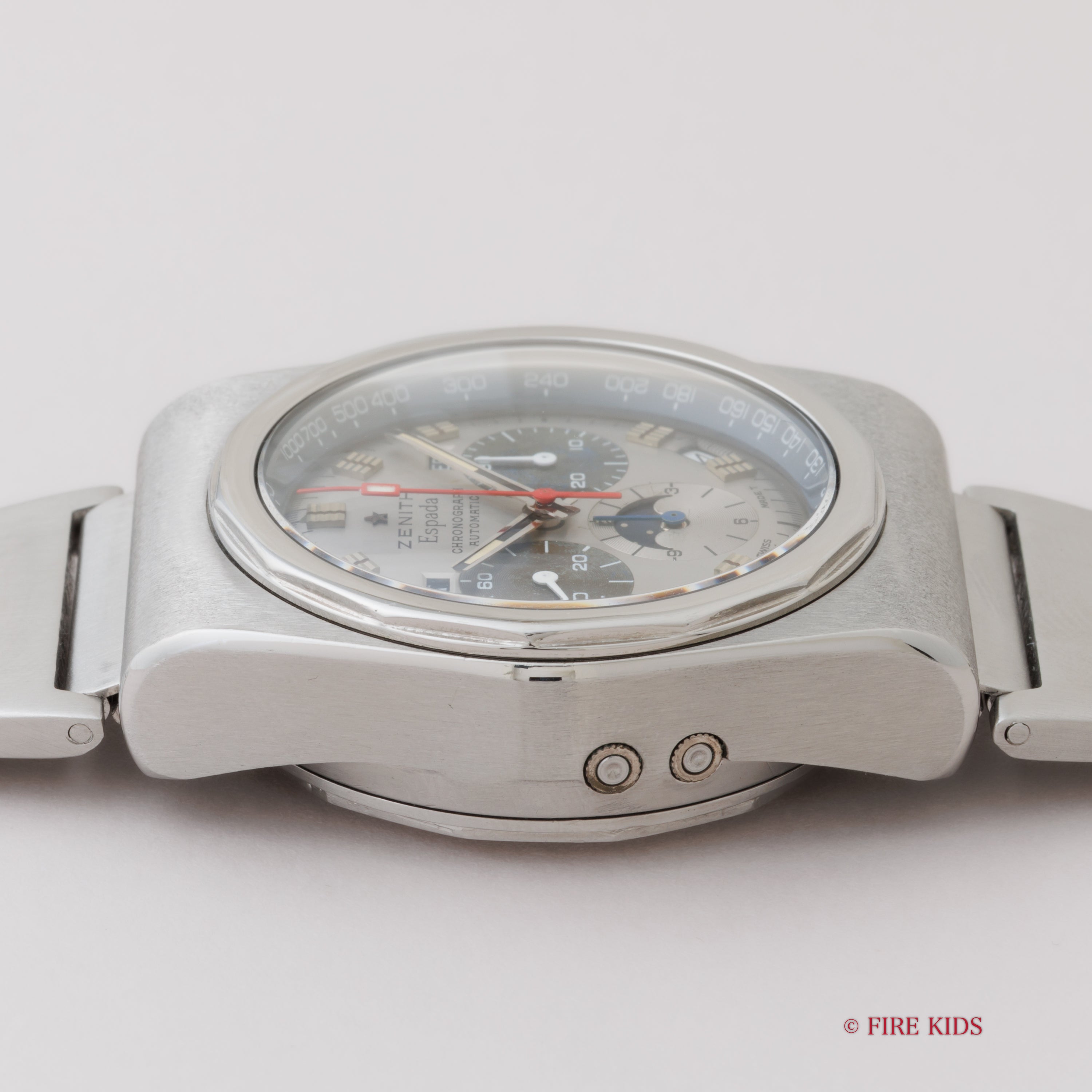 ゼニス 1970年製 エスパーダ エルプリメロ トリプルカレンダームーンフェイズ 10振動自動巻きクロノグラフ 修理明細付き