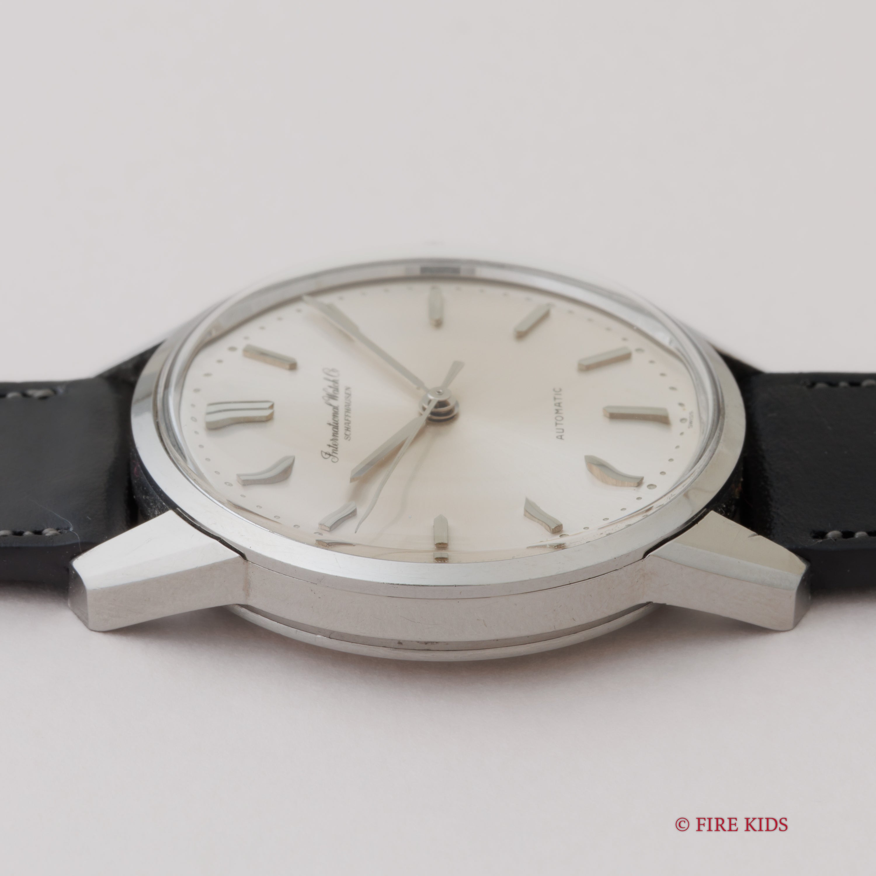 IWC 1967年製 ラウンドケース 自動巻き R810A Cal.854