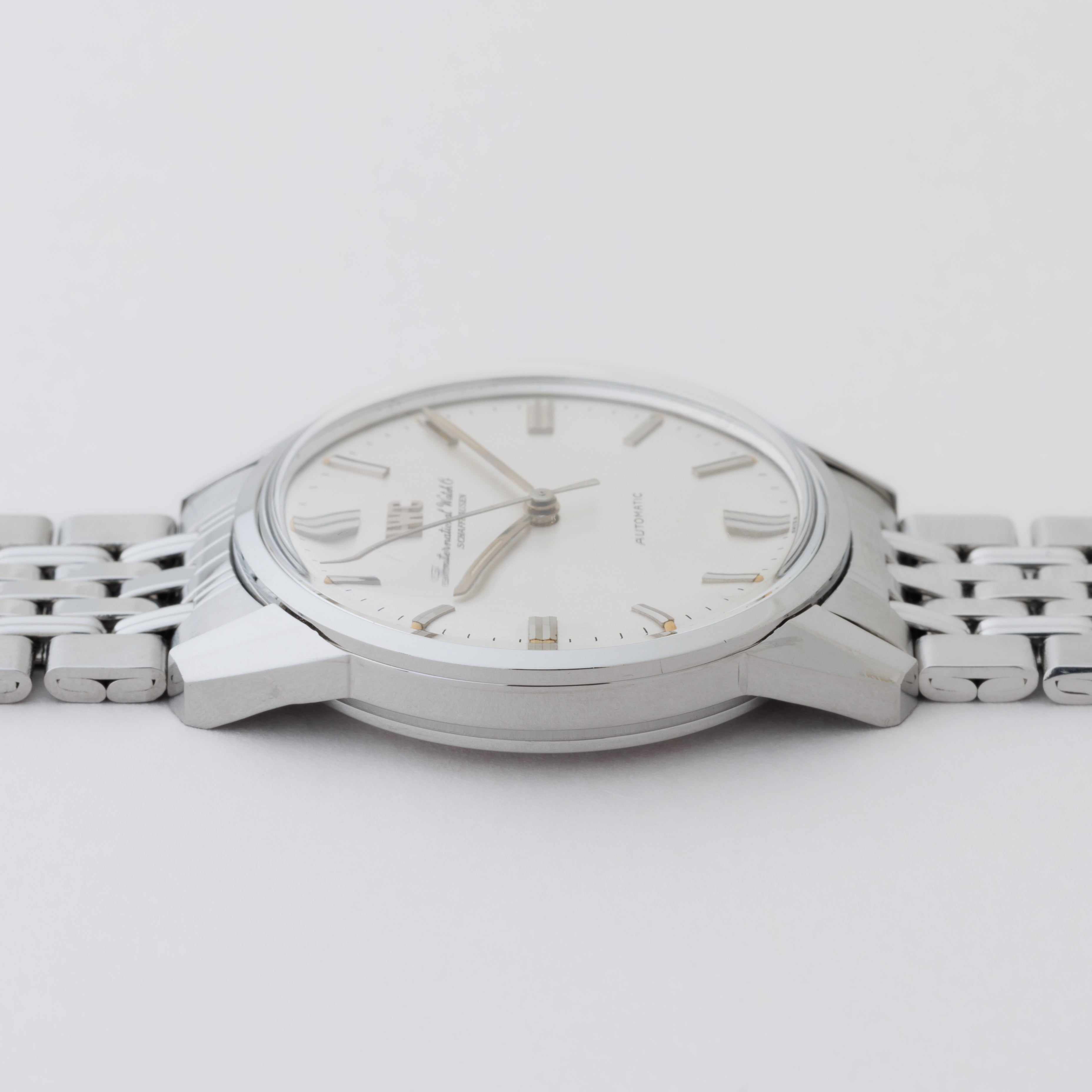 IWC ラウンドケース 1975年製 Ref.R810AD オートマチック ノンデイト 純正ゲイフレアーブレス