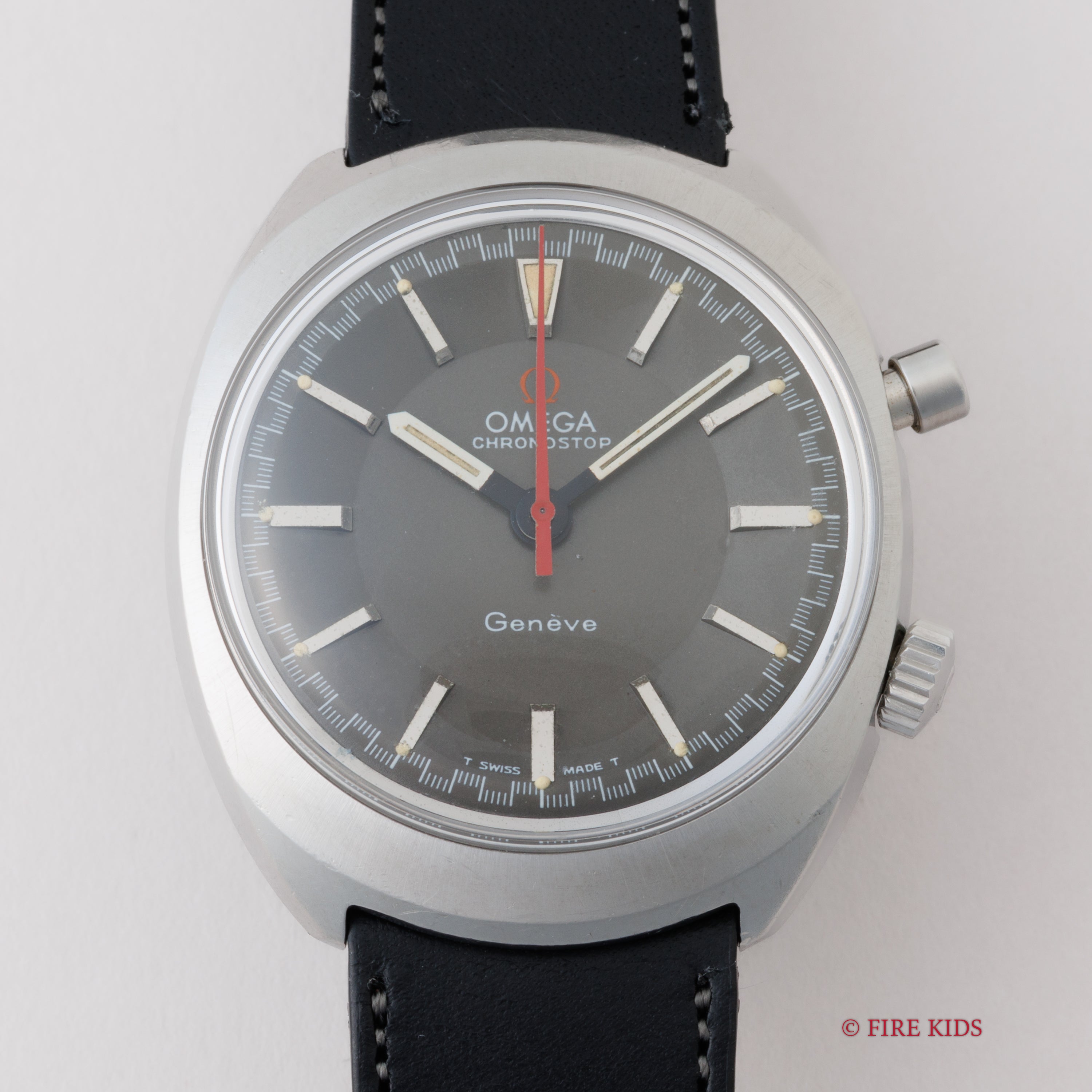 オメガ クロノストップ 1967年製 レーシングダイヤル 手巻き Cal.865 Ref.145.009