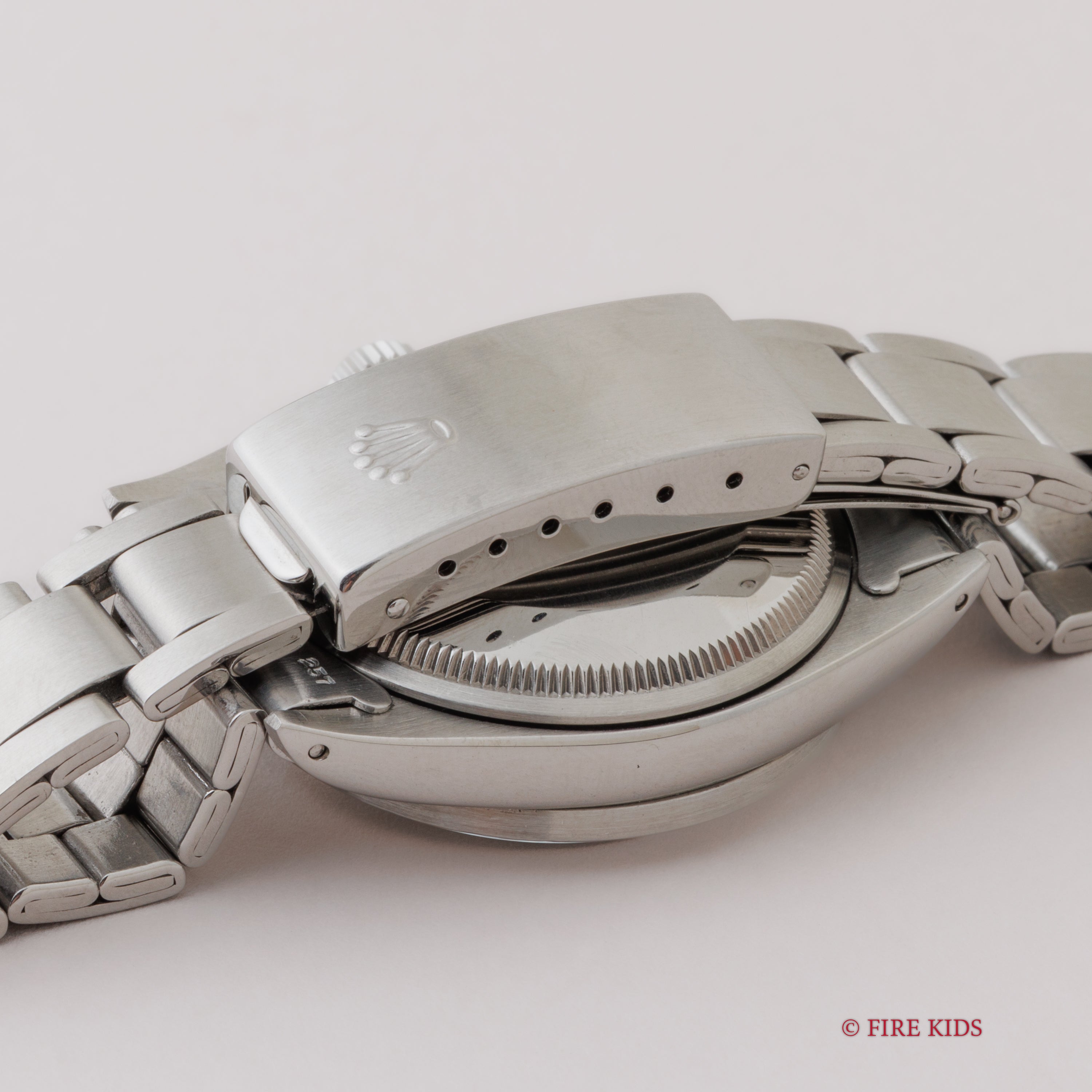 ロレックス オイスターパーペチュアルデイト 1970年製(昭和45年製) Ref.1501 シルバーダイヤル クロノメーター証付