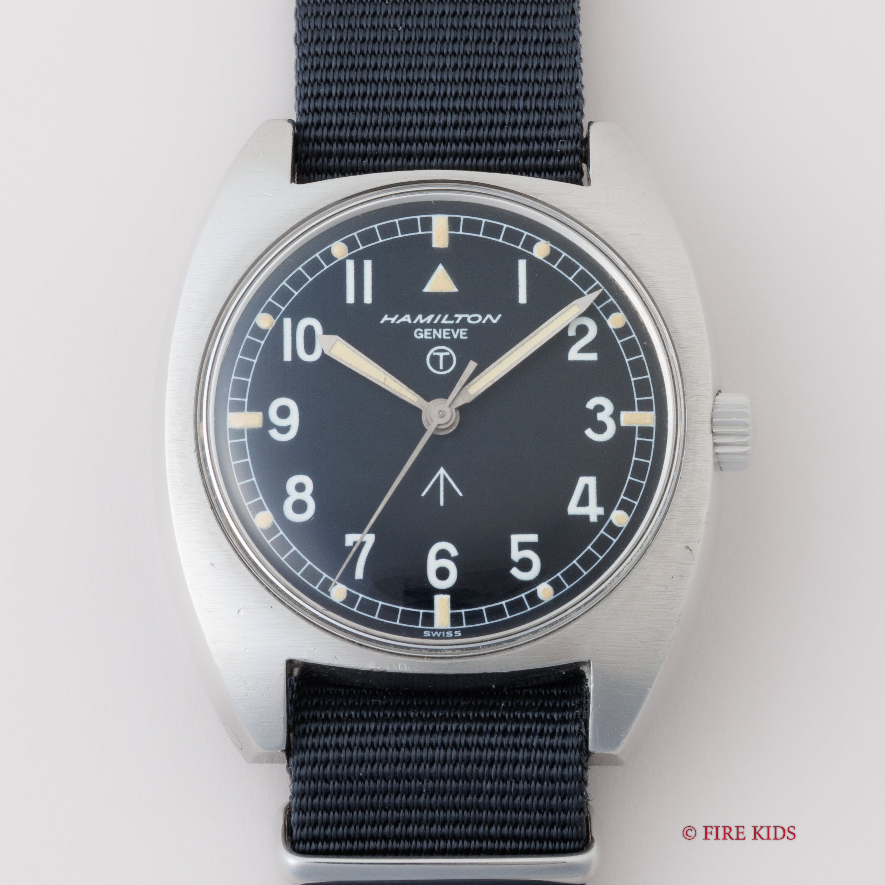 ハミルトン イギリス空軍 手巻き 6bb トノー型 ミリタリー 1970年代製 1974年支給品