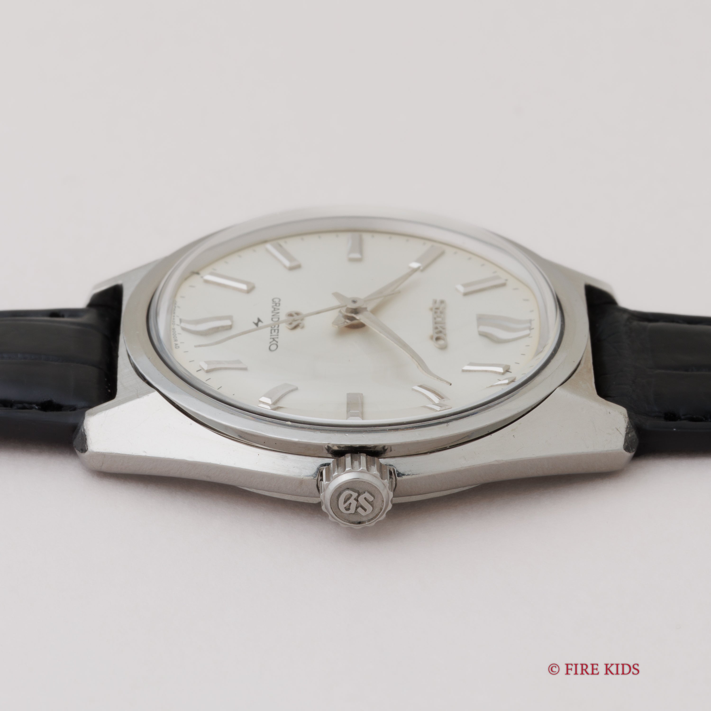 グランドセイコー 手巻き 1967年製 44GS 後期 Ref.4420-9000 セイコースタイルケース