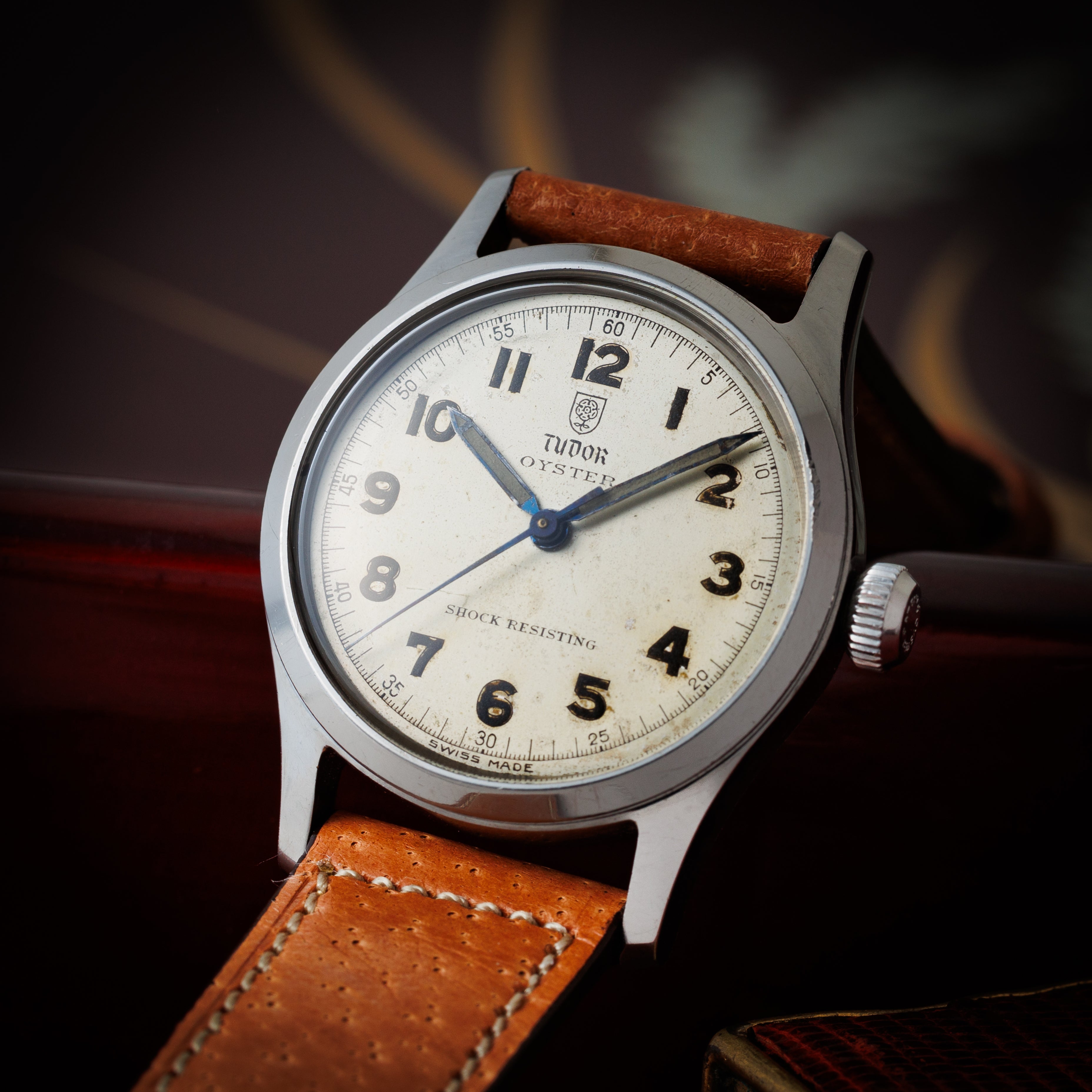 チューダー オイスター 盾薔薇 アラビアダイアル 手巻き 1945年製 Ref.4453