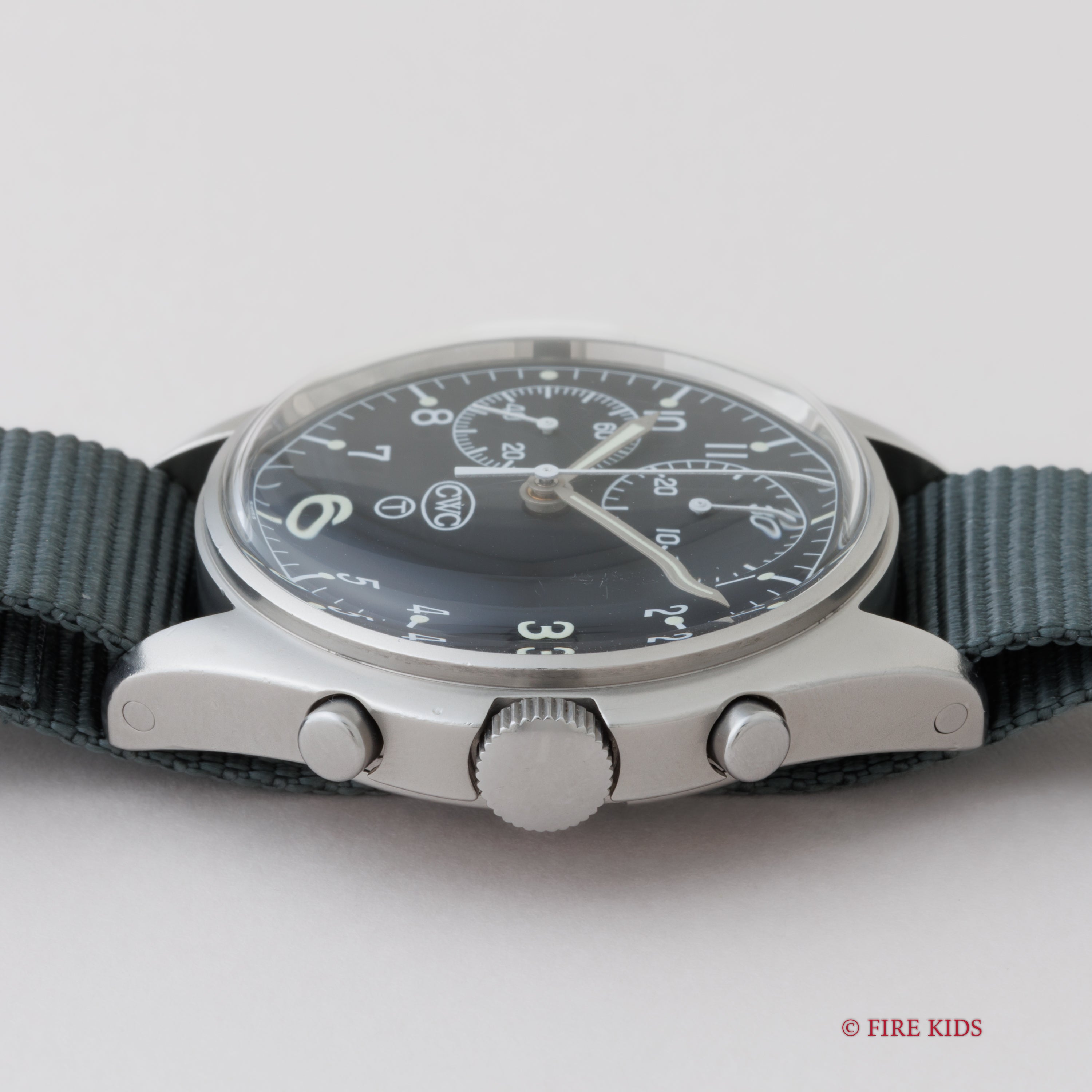 CWC 1990年代製 ブロードアロー ミリタリークロノグラフ 6645‐99 924-3306