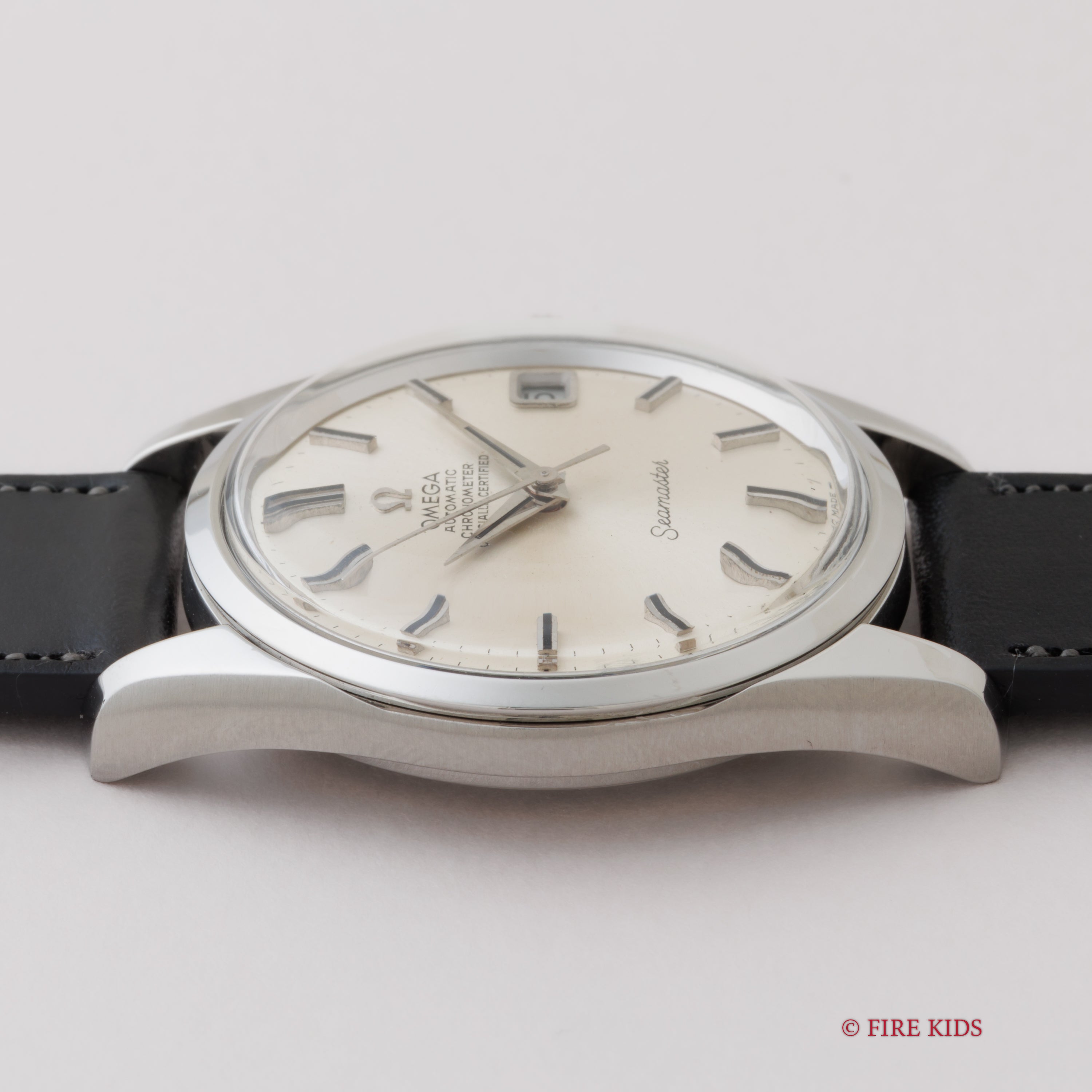 オメガ シーマスタークロノメーター 1969年製 Ref.166.010SP シルバーダイヤル