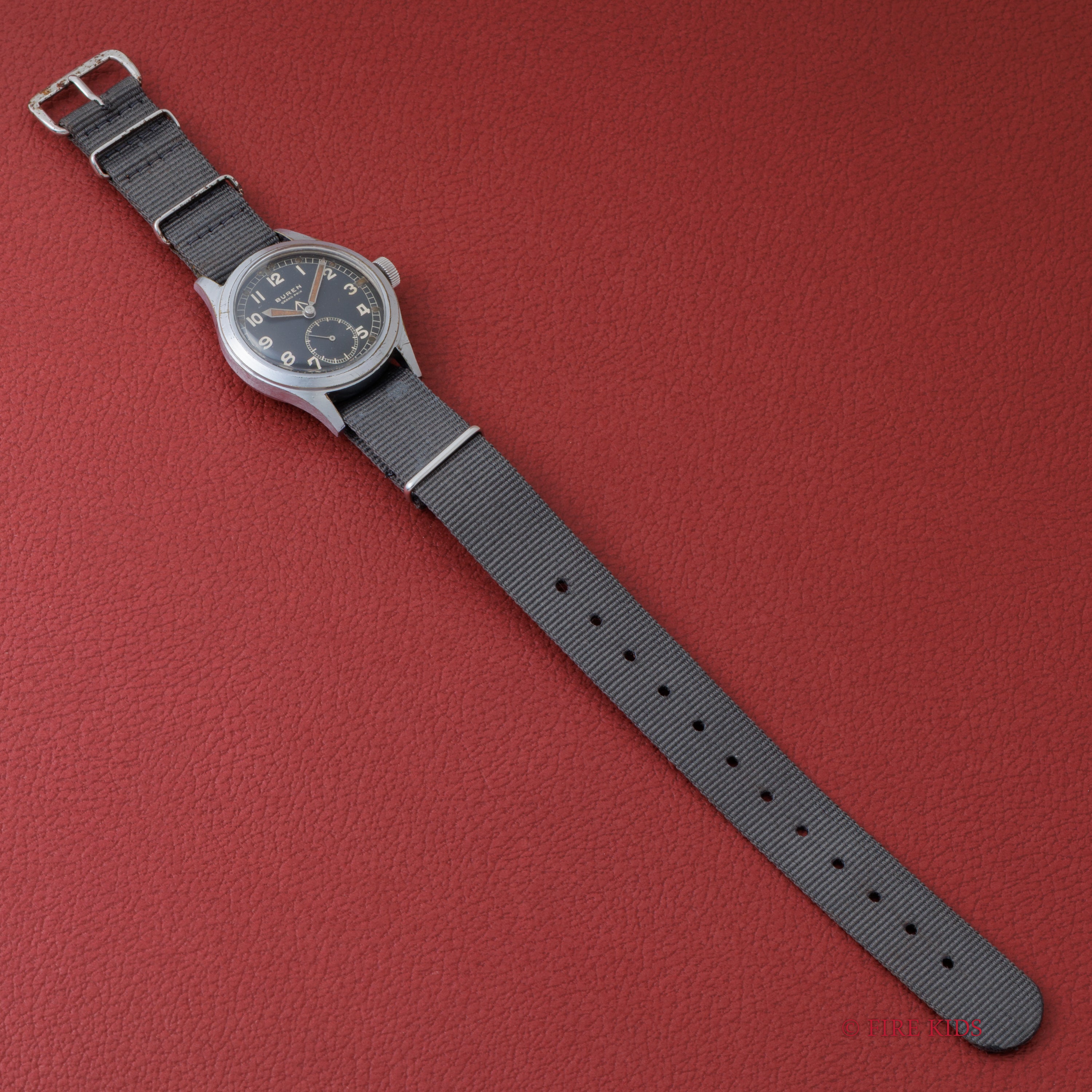 ビューレン イギリス軍用時計 ダーティーダース 1940年代製 手巻 Cal.462 第二次世界大戦