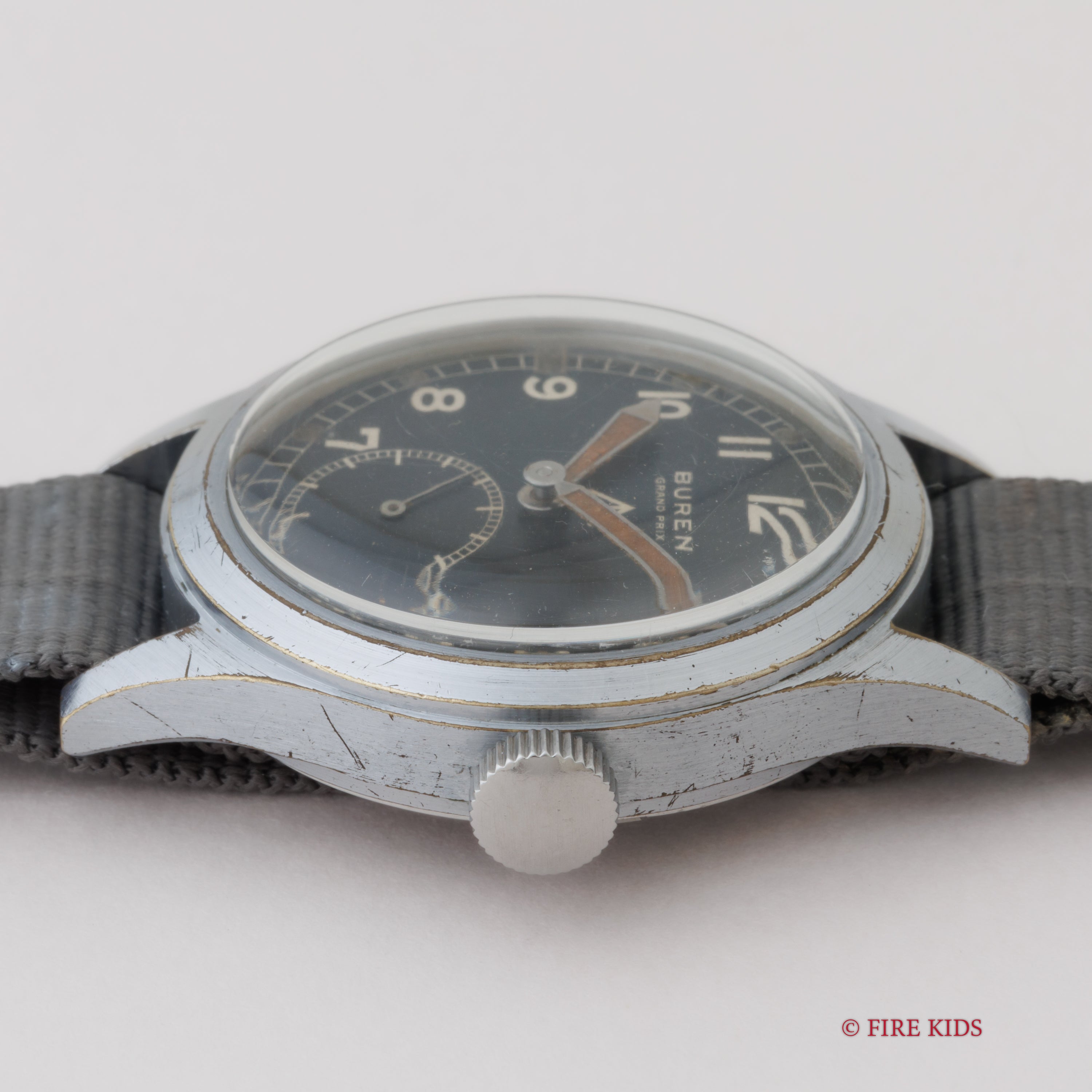 ビューレン イギリス軍用時計 ダーティーダース 1940年代製 手巻 Cal.462 第二次世界大戦