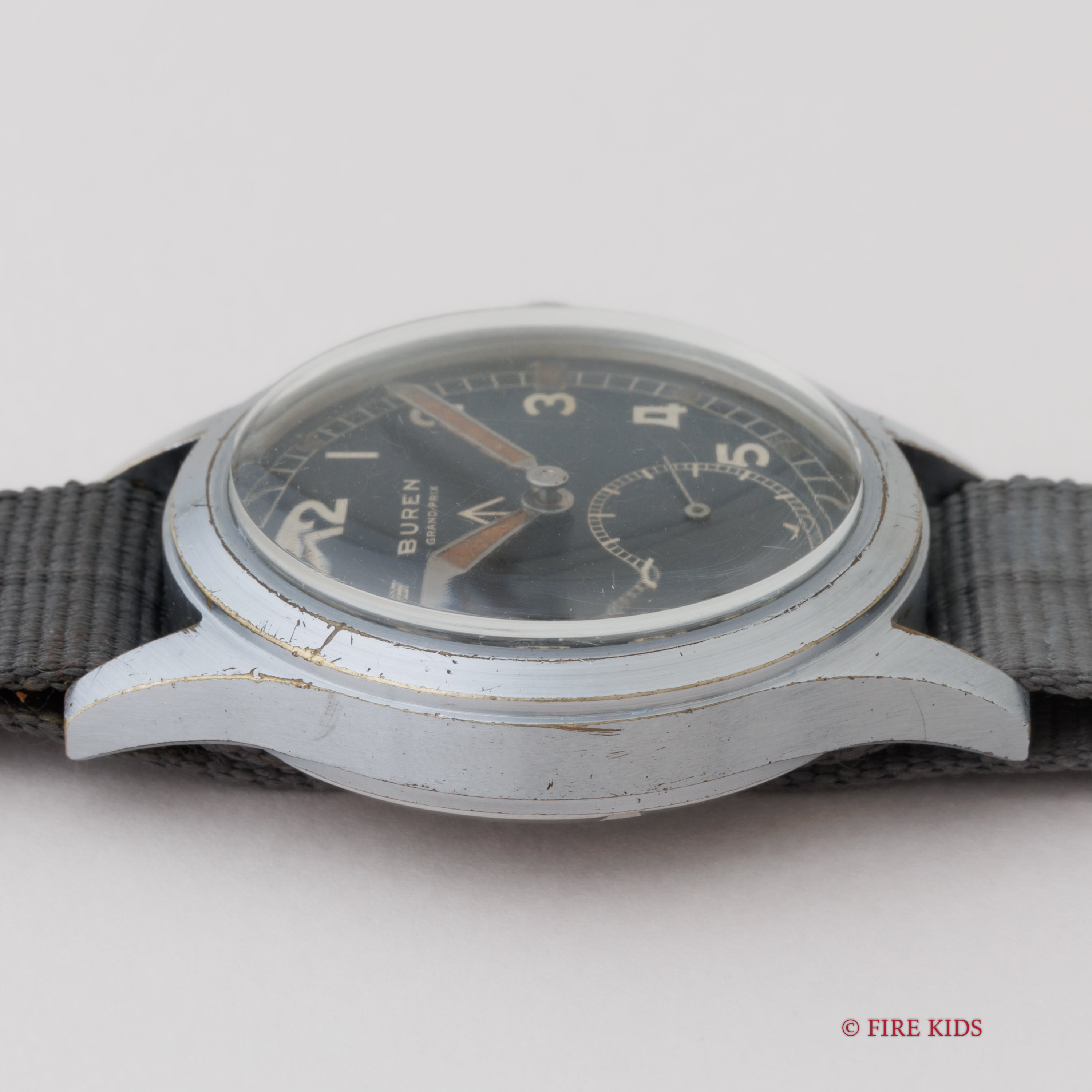 ビューレン イギリス軍用時計 ダーティーダース 1940年代製 手巻 Cal.462 第二次世界大戦