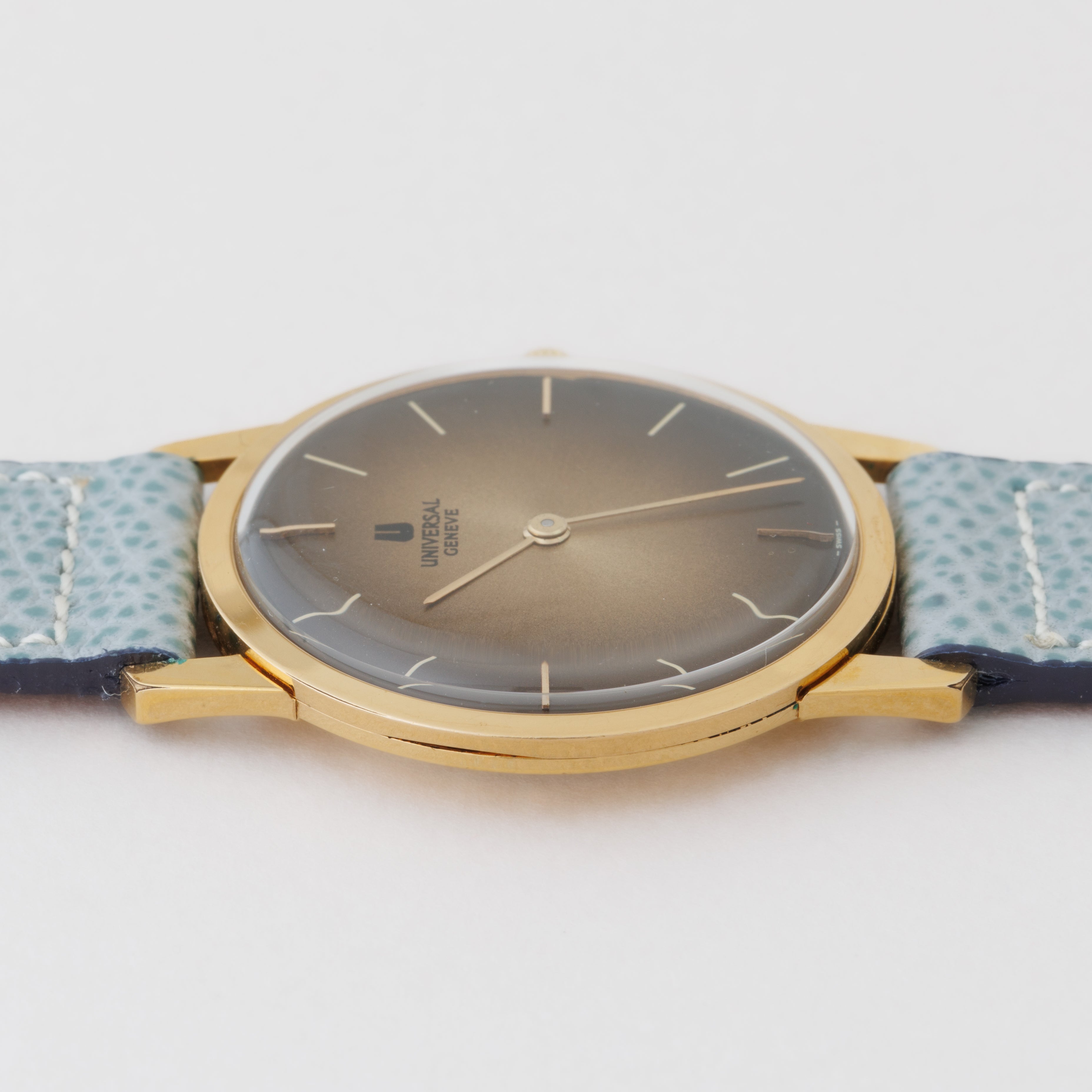 ユニバーサル・ジュネーブ アルテッセ ブラウングラデ―ション 手巻き 1970年代製 金張り Ref.542101 Cal.1-42