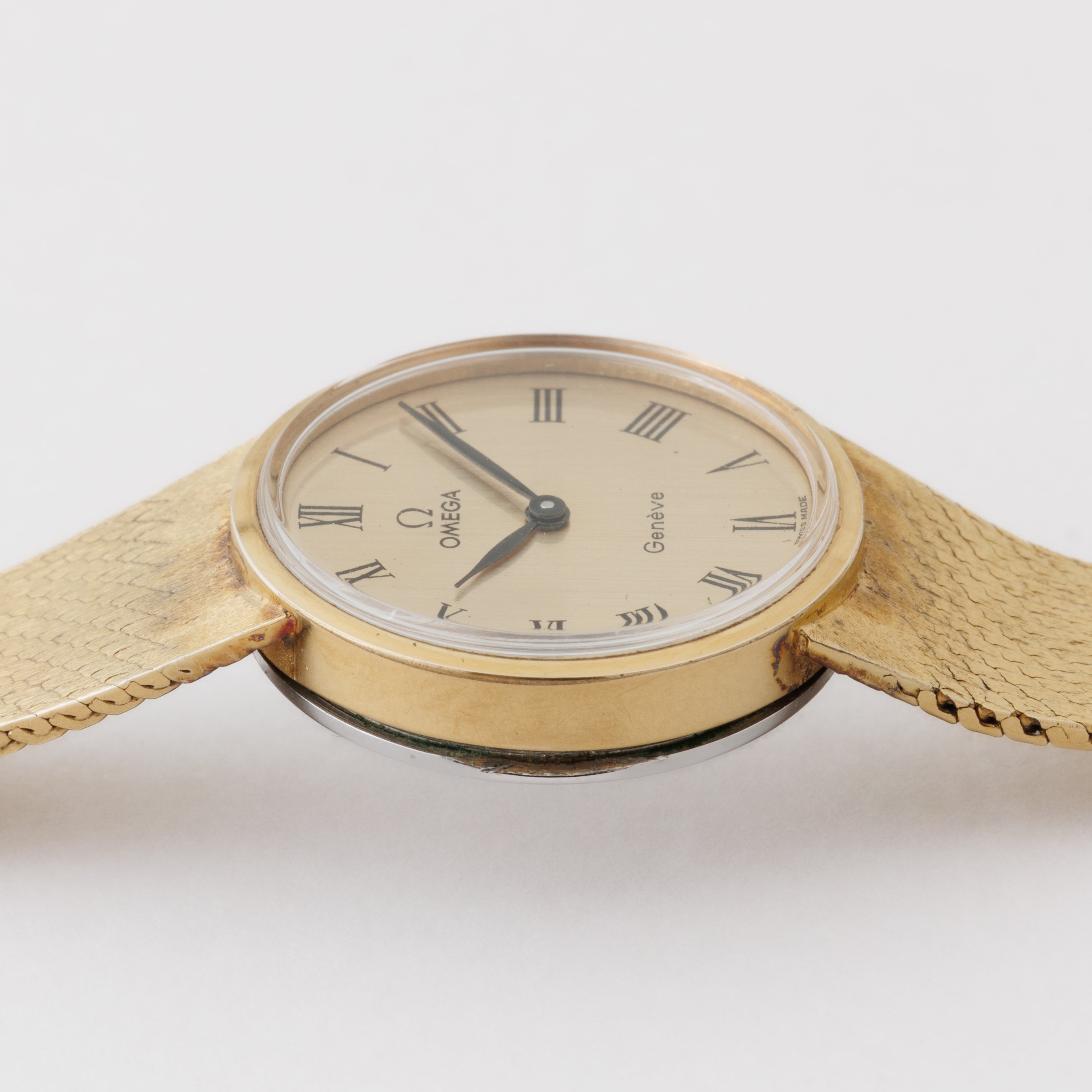 オメガ ジュネーブ 手巻き レディース 1974年製 金張り Ref.711.2022 Cal.625