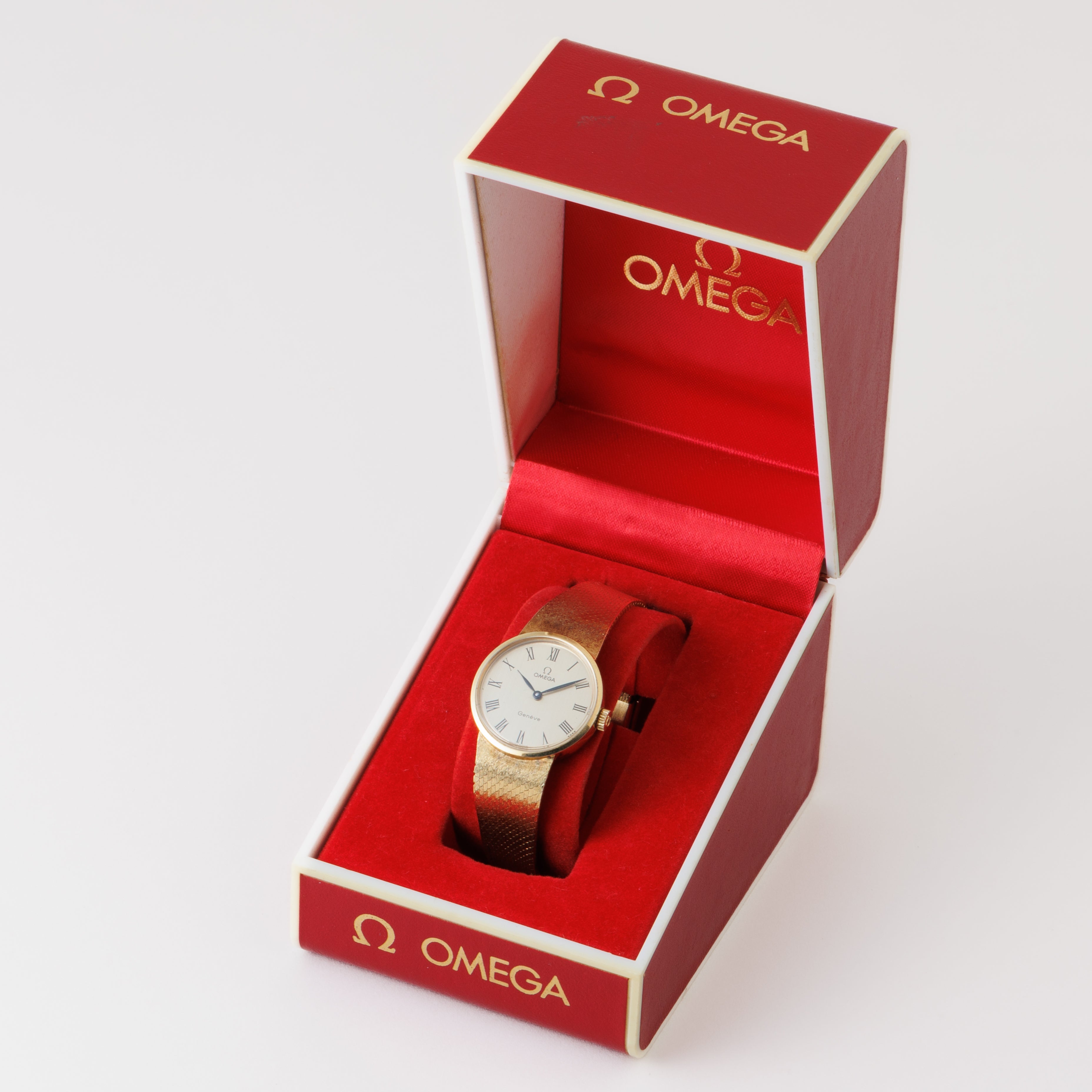 オメガ ジュネーブ 手巻き レディース 1974年製 金張り Ref.711.2022 Cal.625