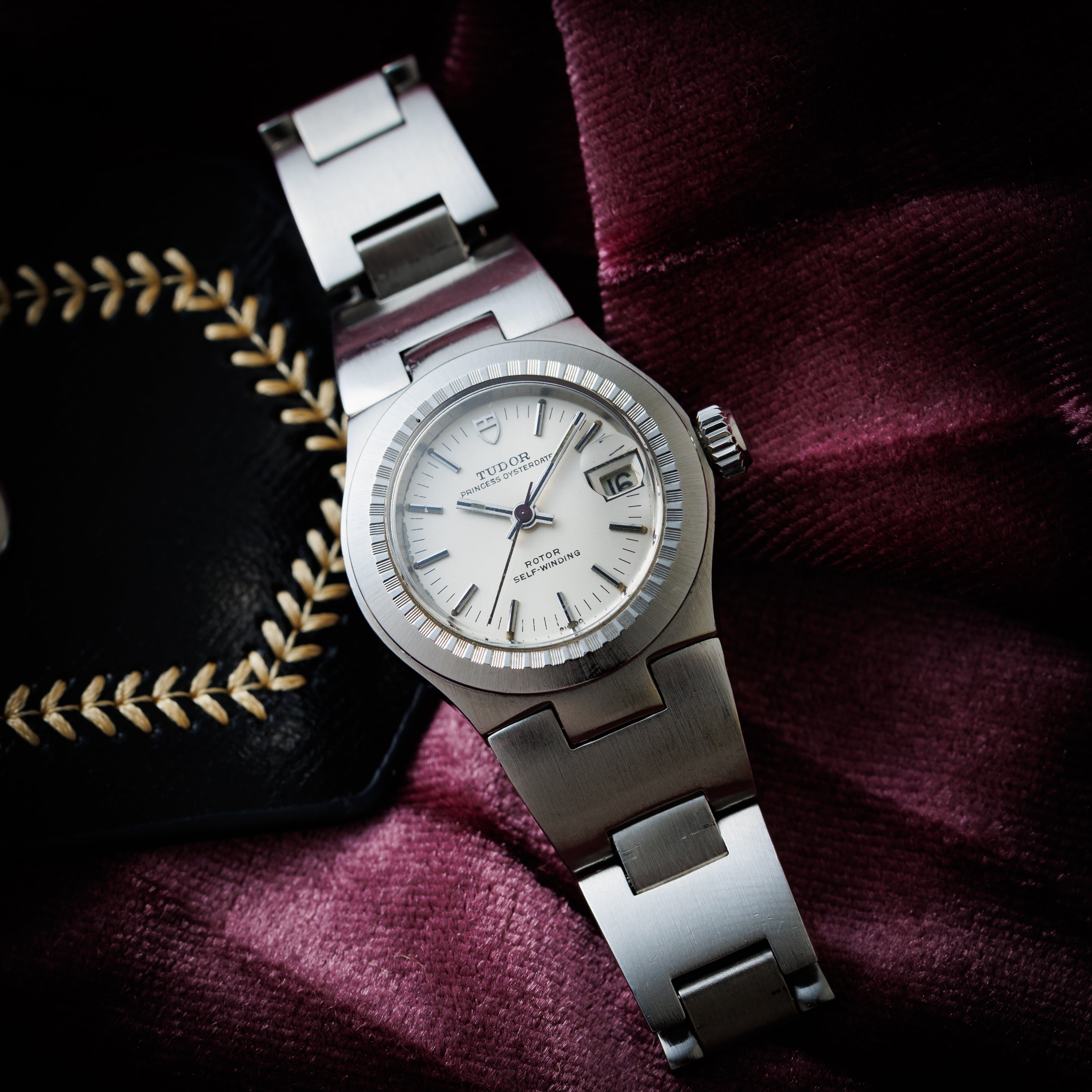 チューダー プリンセスオイスターデイト 1974年製 Ref.9301/0 純正ブレス付き 王冠リューズ