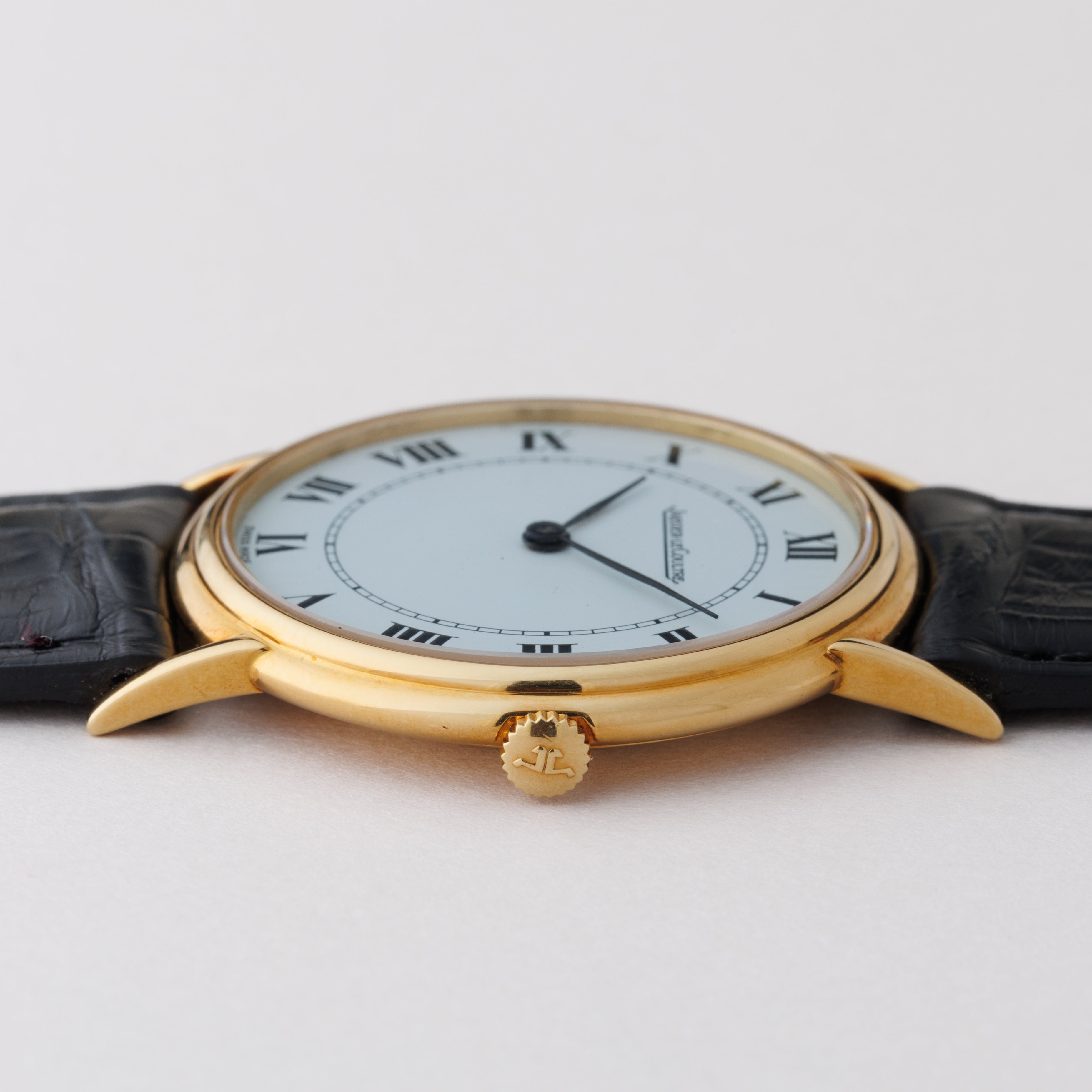 ジャガールクルト ラウンドケース 1970年代製 Ref.9131-21 18金イエローゴールド