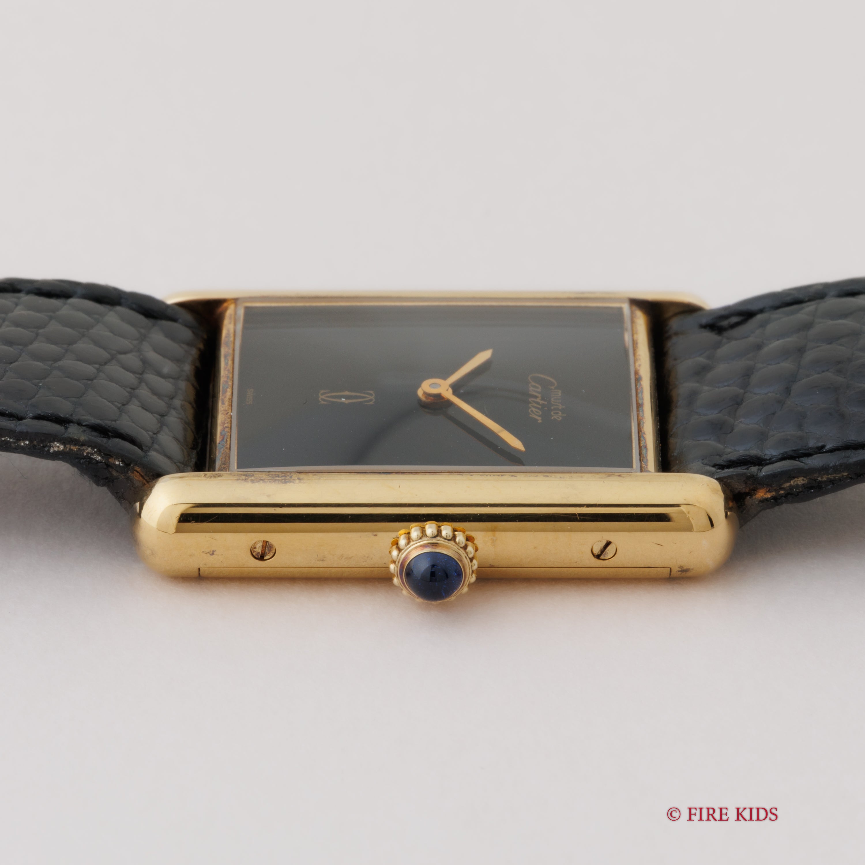 カルティエ マストタンク LMサイズ 1980年代製 ブラックダイヤル 純正尾錠付き