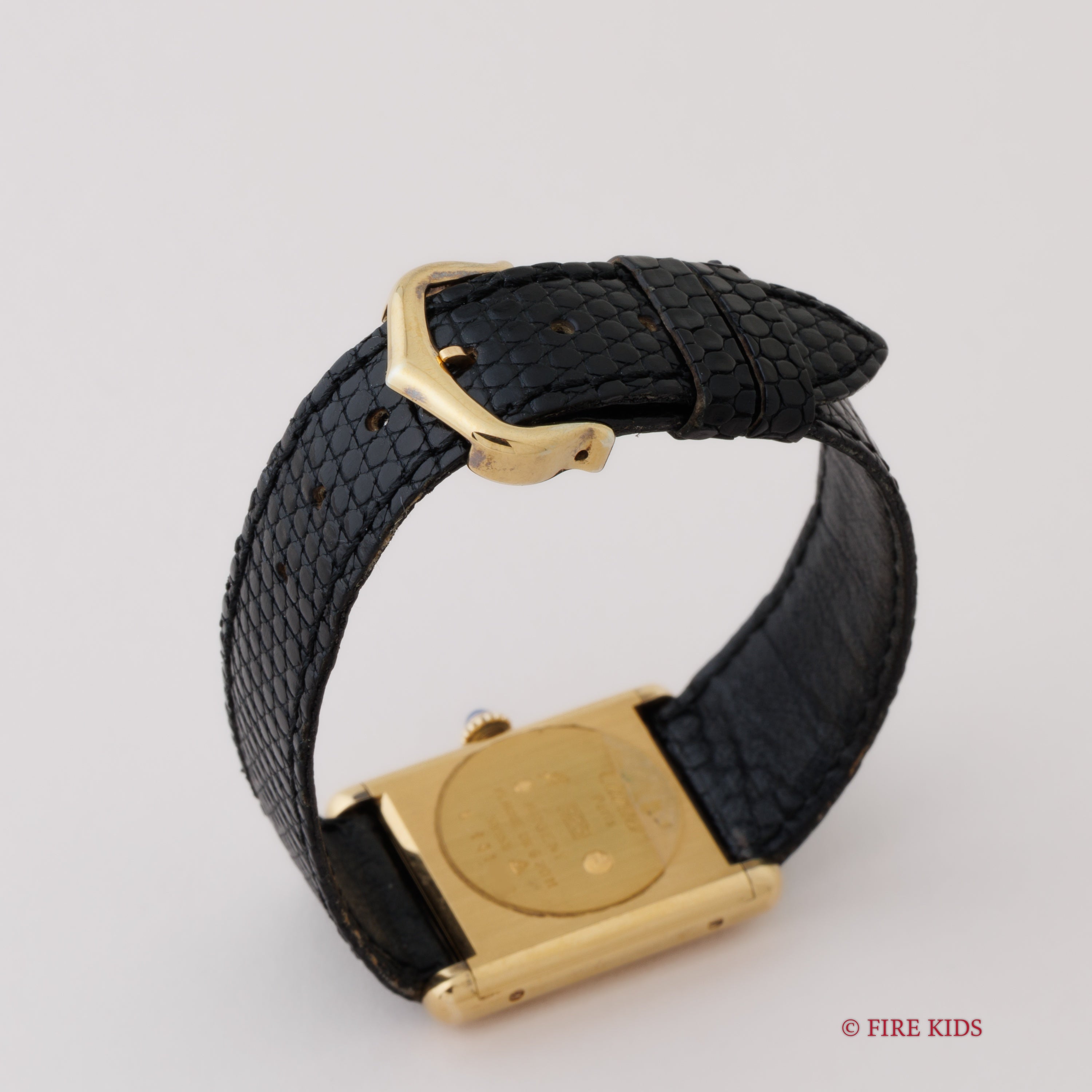 カルティエ マストタンク LMサイズ 1980年代製 ブラックダイヤル 純正尾錠付き