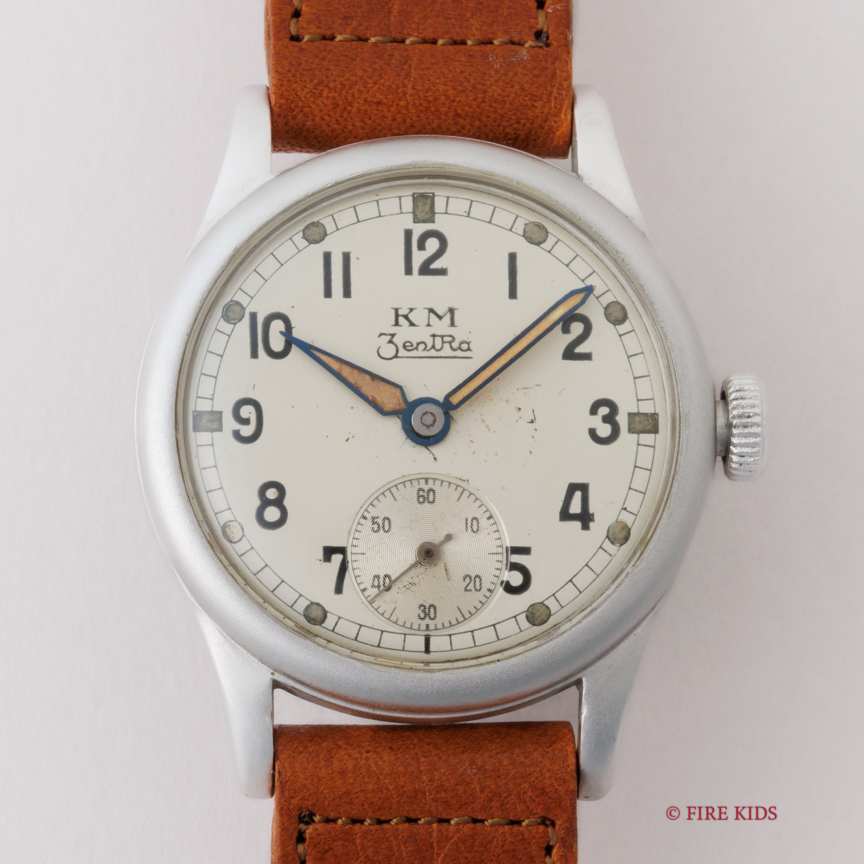 ゼントラ ZentRa ドイツ海軍軍用時計 KM 第二次世界大戦 1940年代 手巻 ミリタリーウオッチ