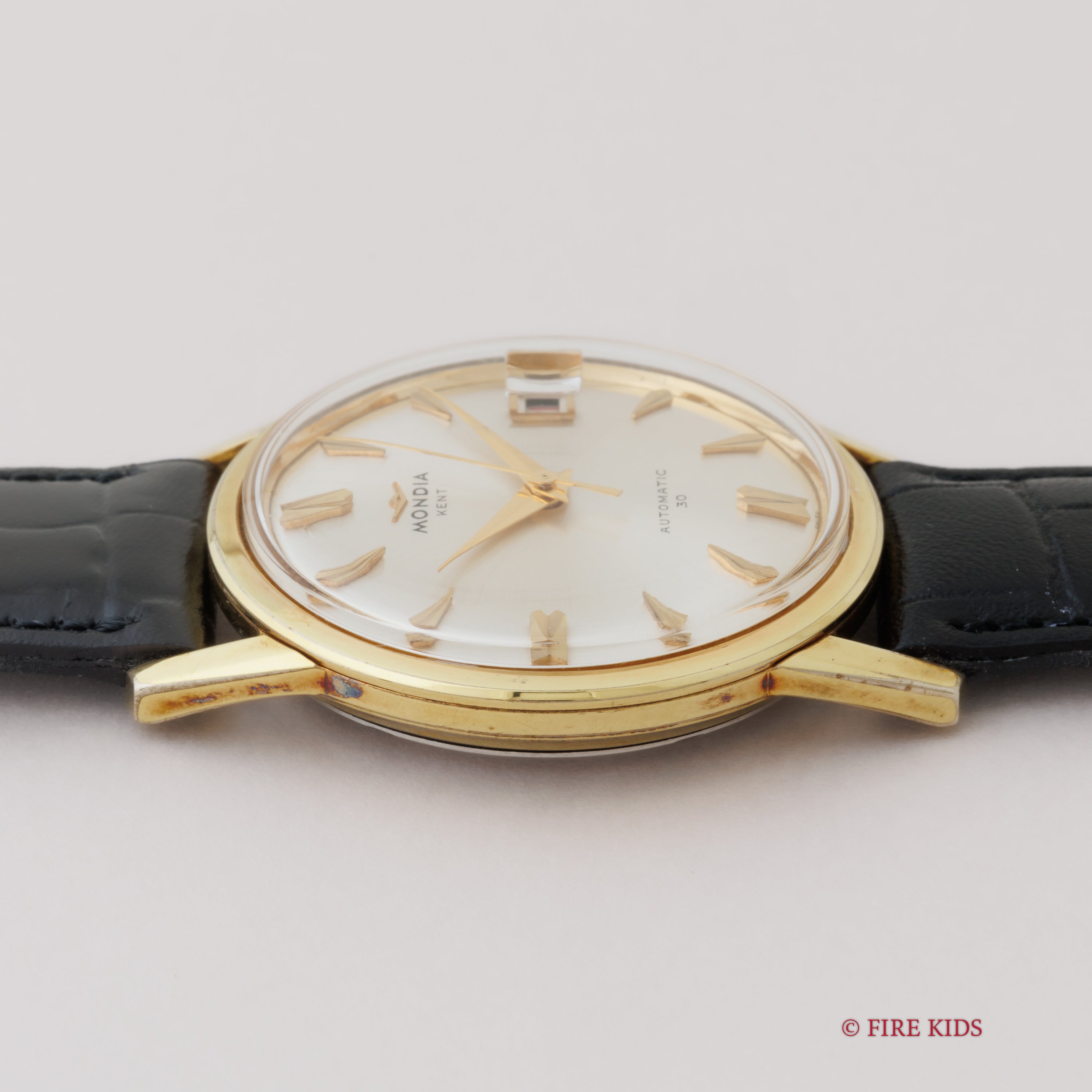 モンディア ケント 1960年代製 赤カレンダー30石自動巻 純正尾錠付美品