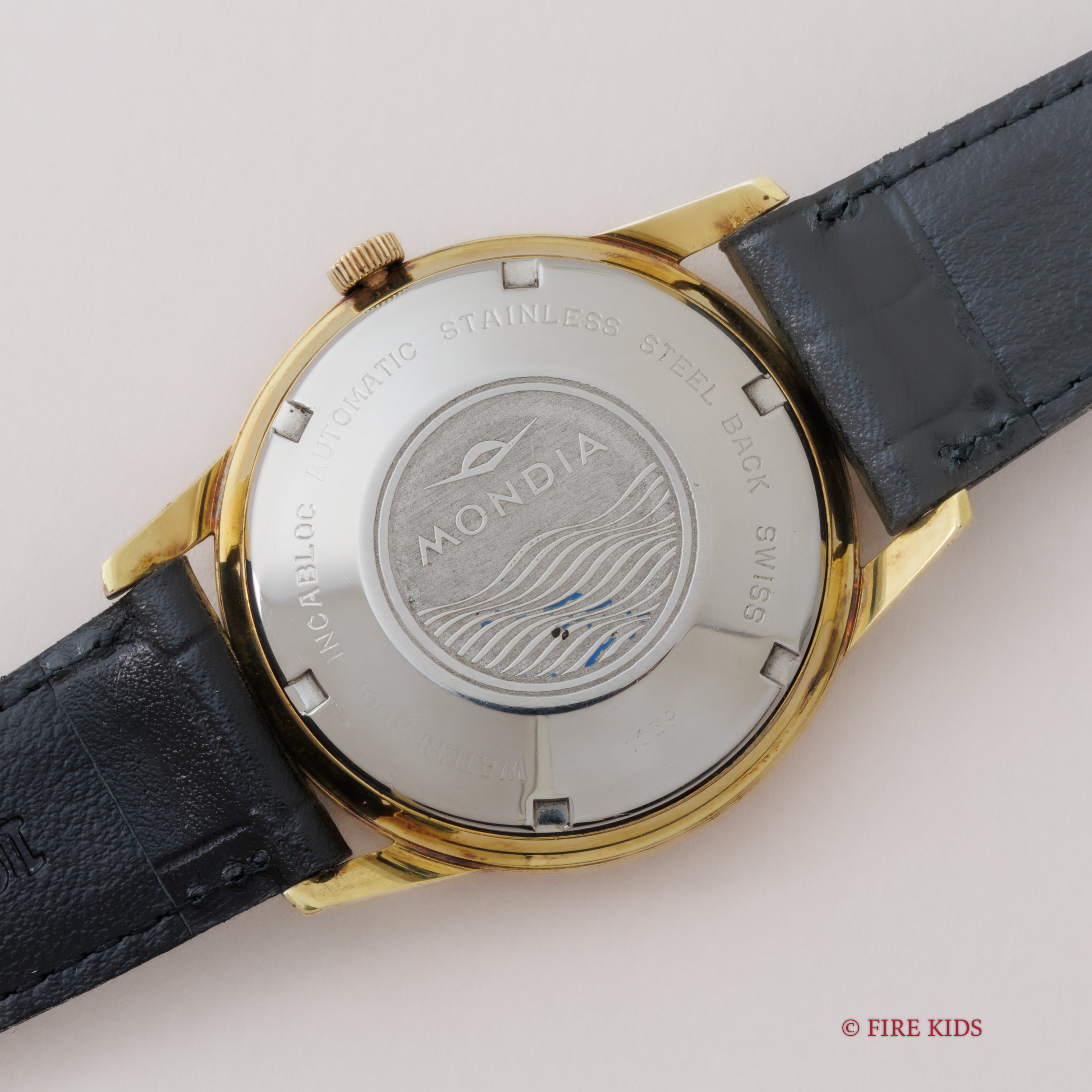 モンディア ケント 1960年代製 赤カレンダー30石自動巻 純正尾錠付美品