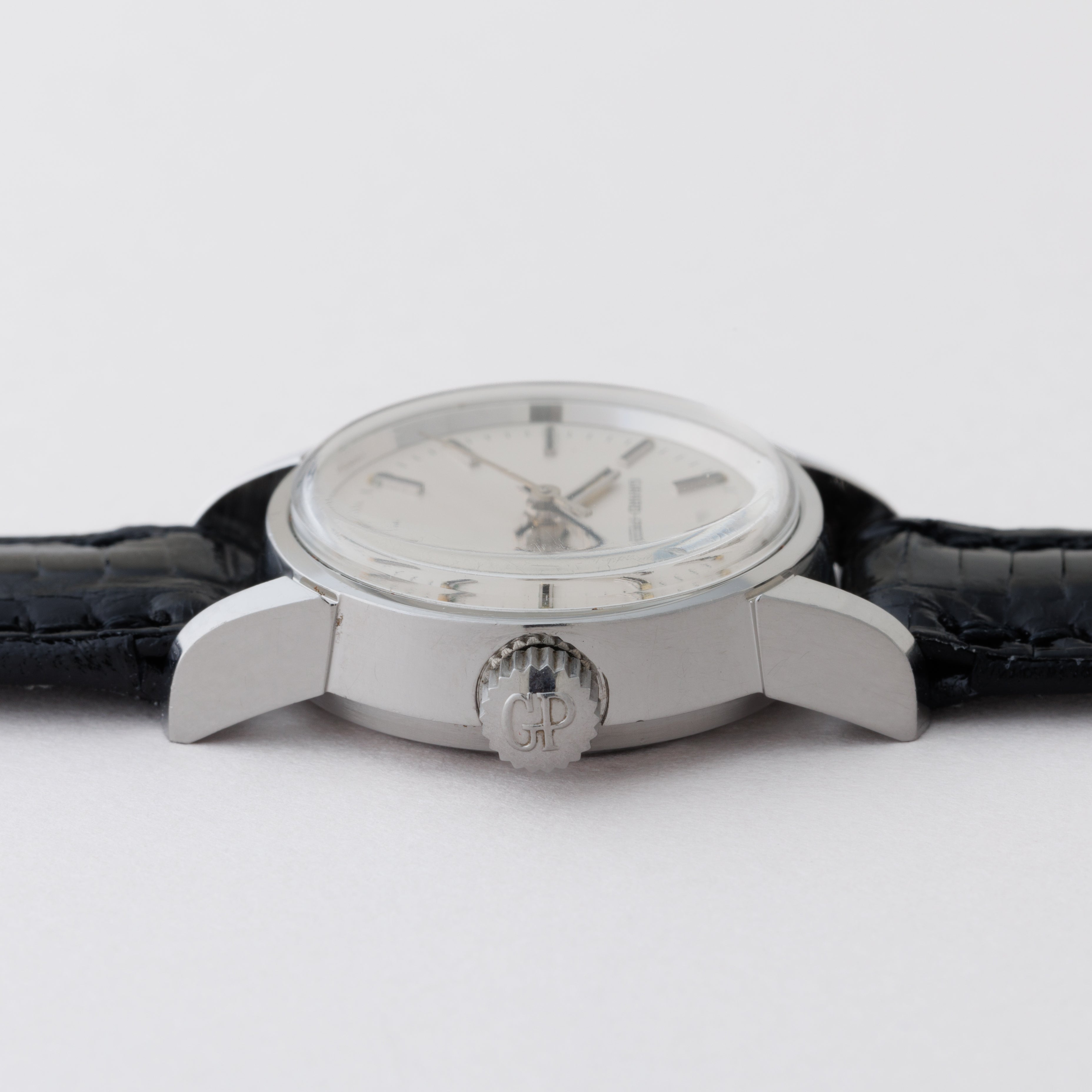 ジラール・ペルゴ レディース ラウンドケース 1960年代製 Ref.9973PA 純正尾錠付き