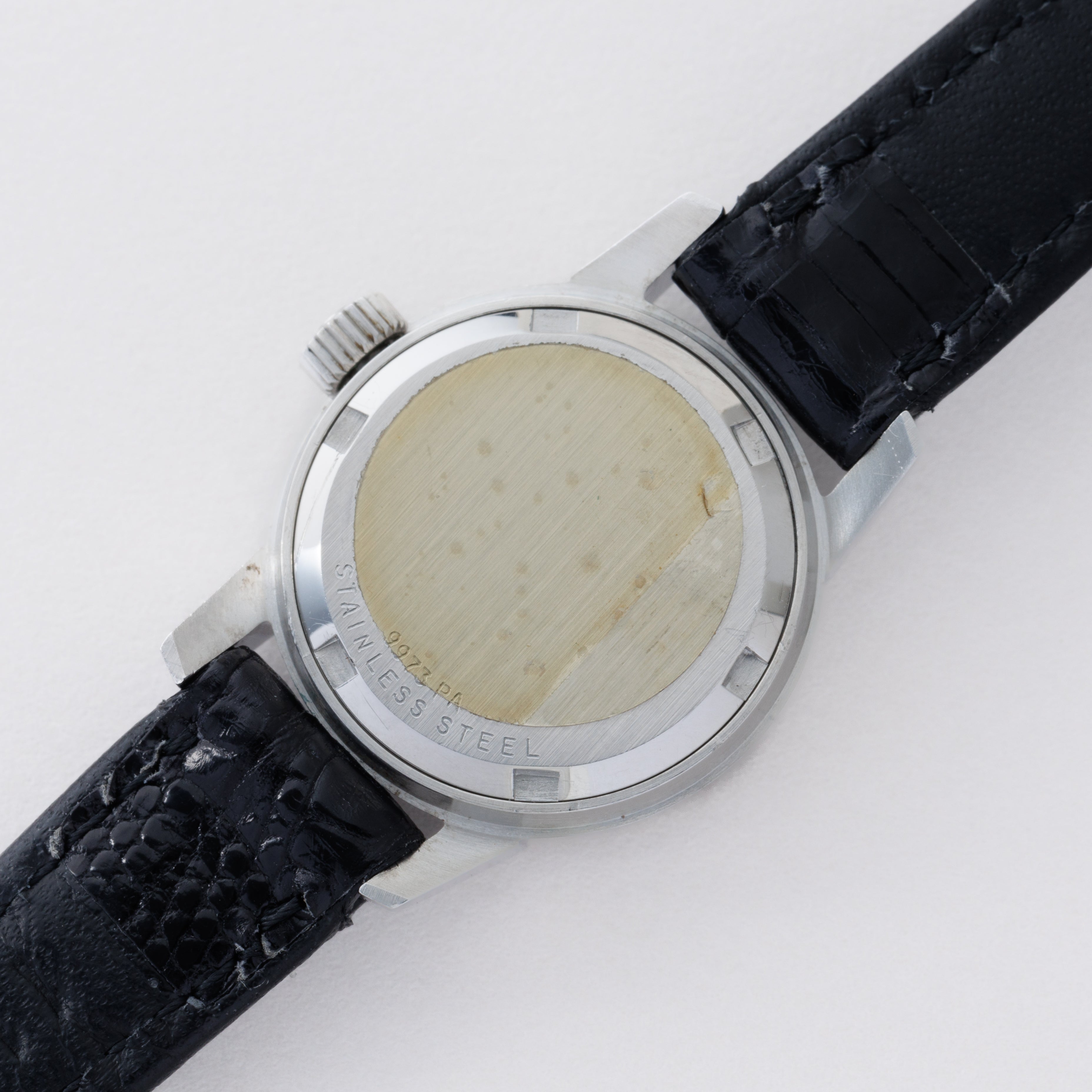 ジラール・ペルゴ レディース ラウンドケース 1960年代製 Ref.9973PA 純正尾錠付き