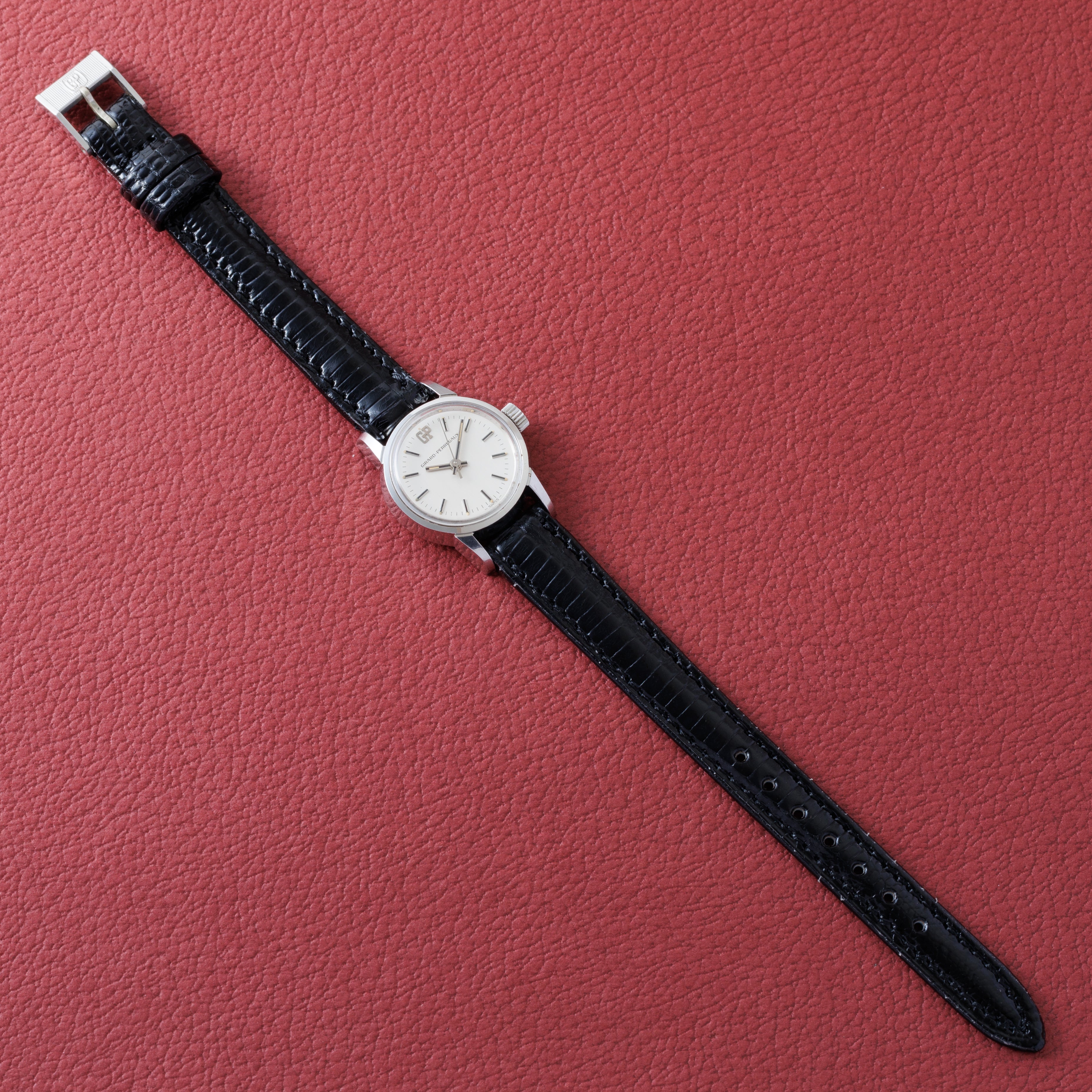 ジラール・ペルゴ レディース ラウンドケース 1960年代製 Ref.9973PA 純正尾錠付き