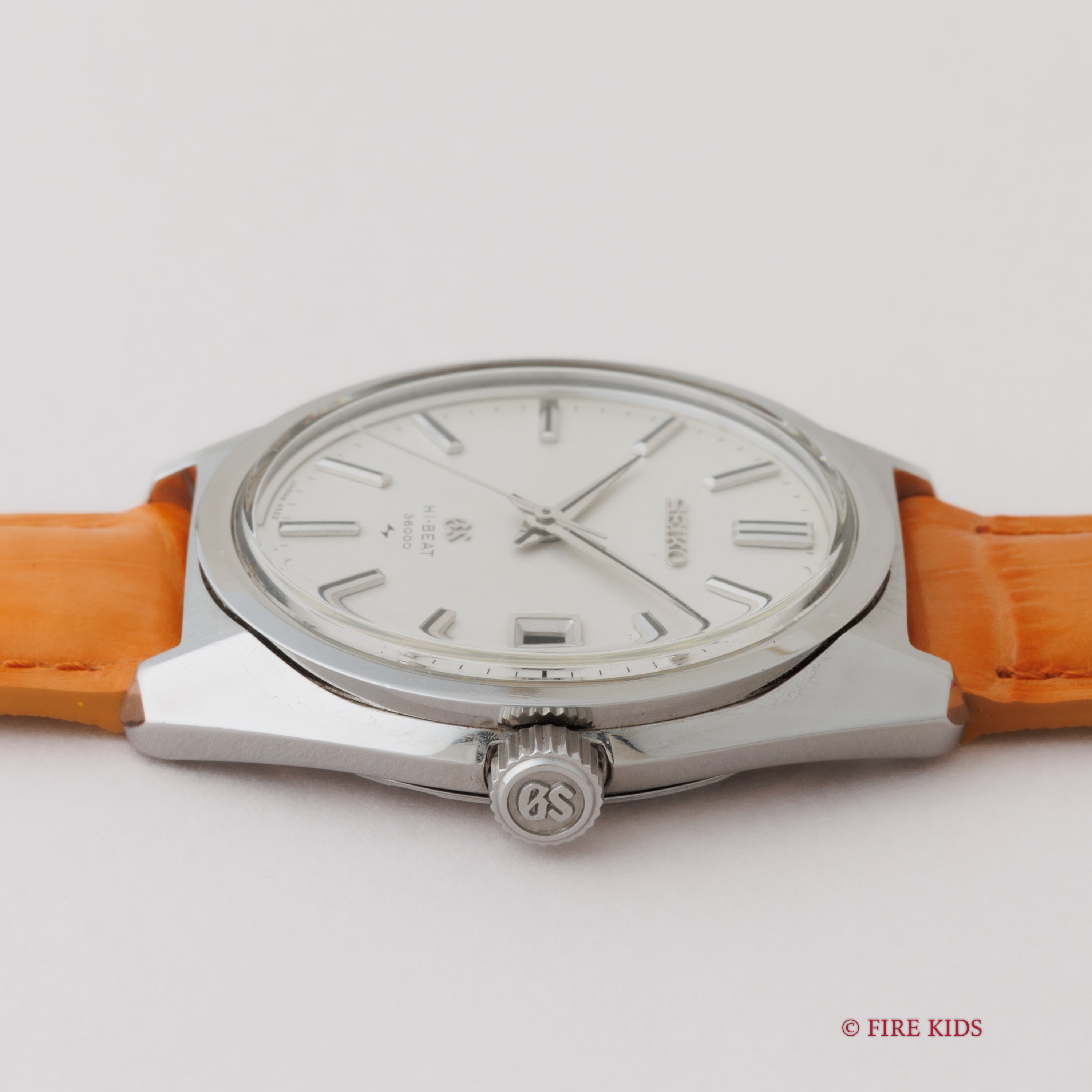 グランドセイコー1968年製 10振動手巻き 45GS Ref.4522-8000 ハイビート セイコースタイルケース