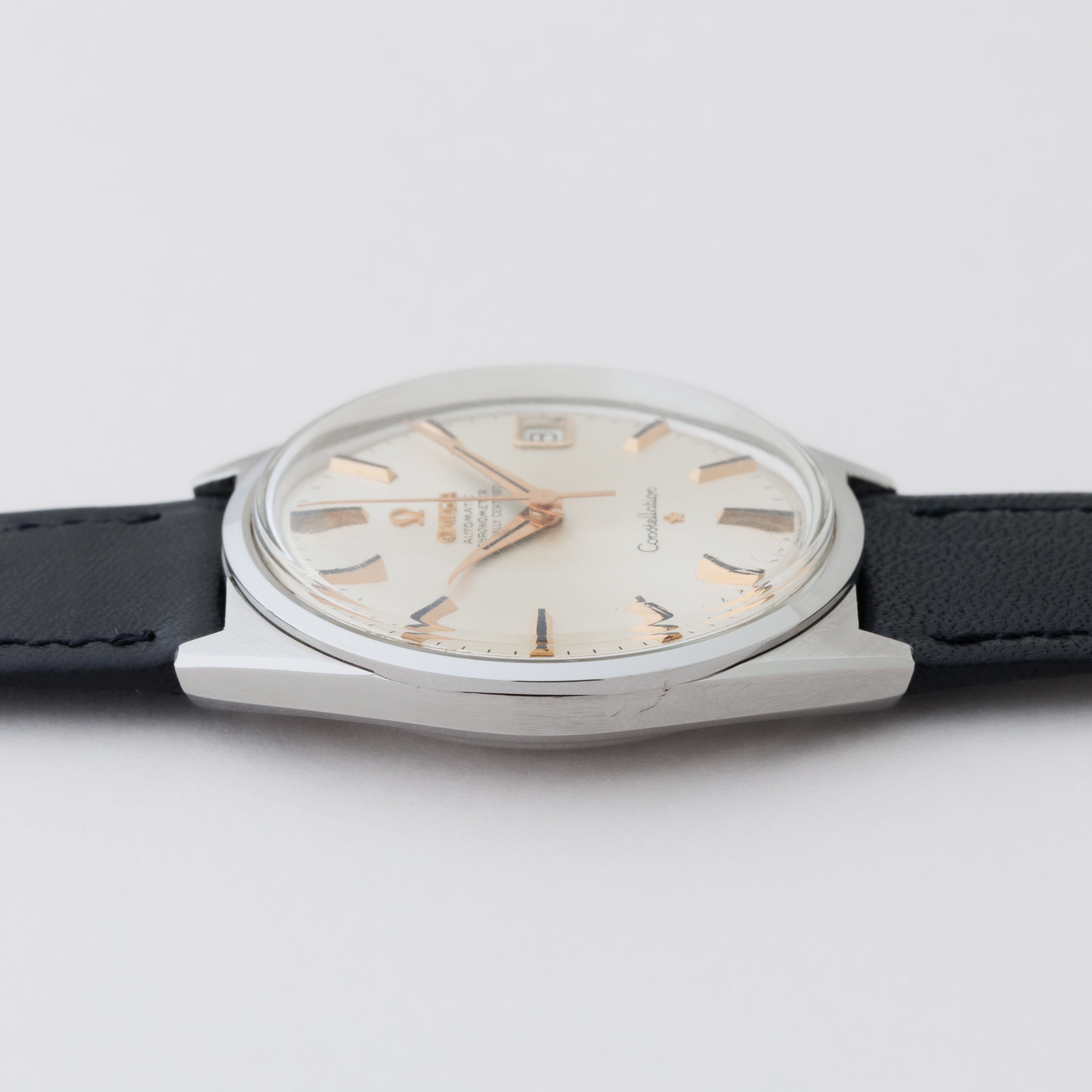 オメガ コンステレーション 1969年製 Ref.168.0015トノーケース 純正革ベルト、箱付き