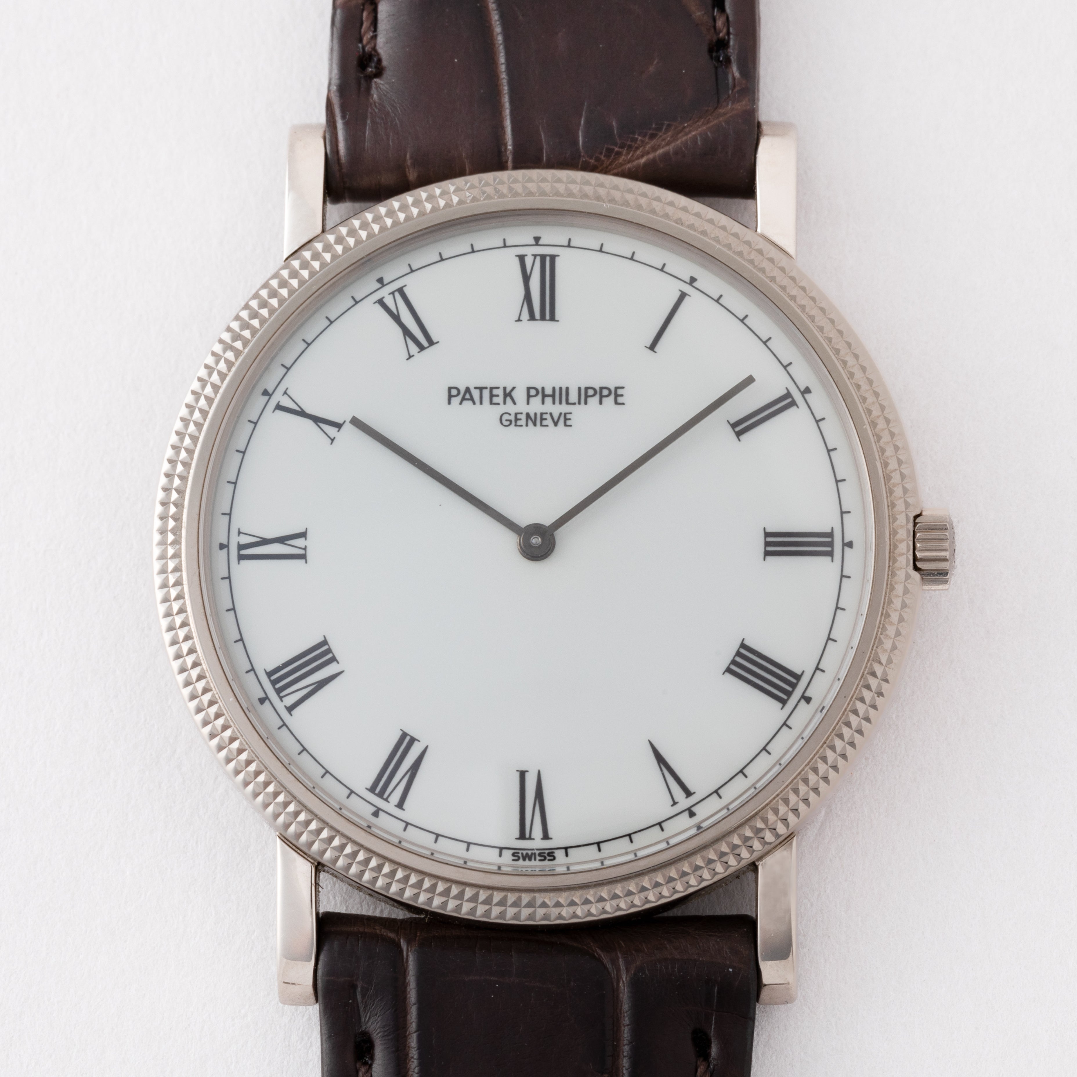 パテックフィリップ 1990年代製 18KWG ラウンドケース ホワイトローマンダイヤル 手巻き 純正中古革ベルト付き