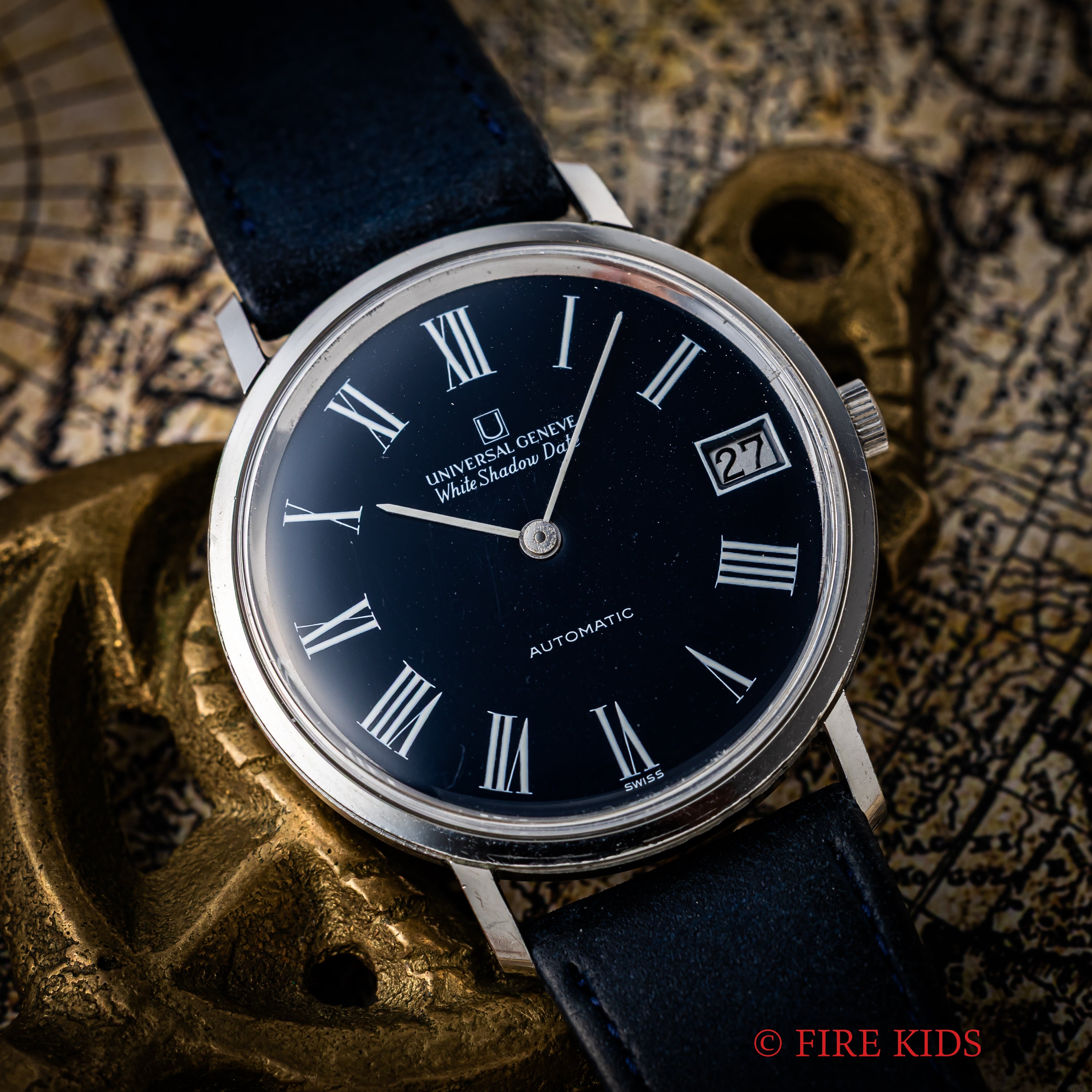 ユニバーサルジュネーブ ホワイトシャドウデイト 自動巻き Ref.867101/20 1970年代製 純正尾錠付き