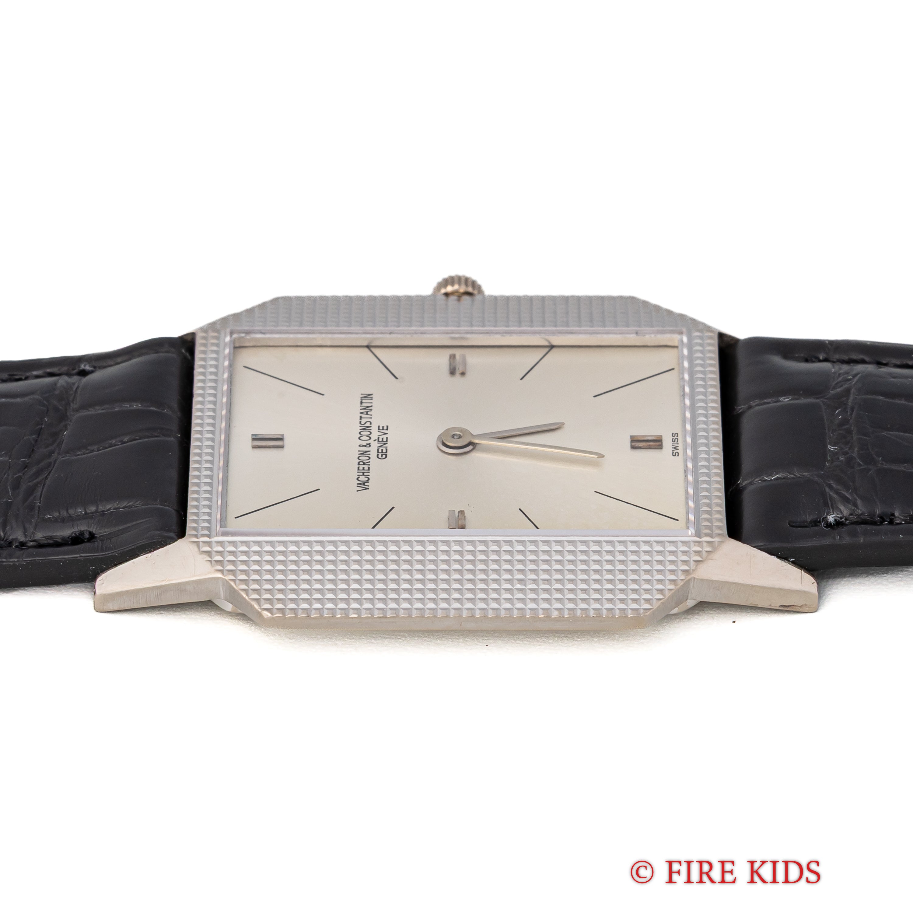 ヴァシュロン・コンスタンタン 18金無垢ホワイトゴールドスクエアケース 1970年代製 手巻 Cal.1003 Ref.6989