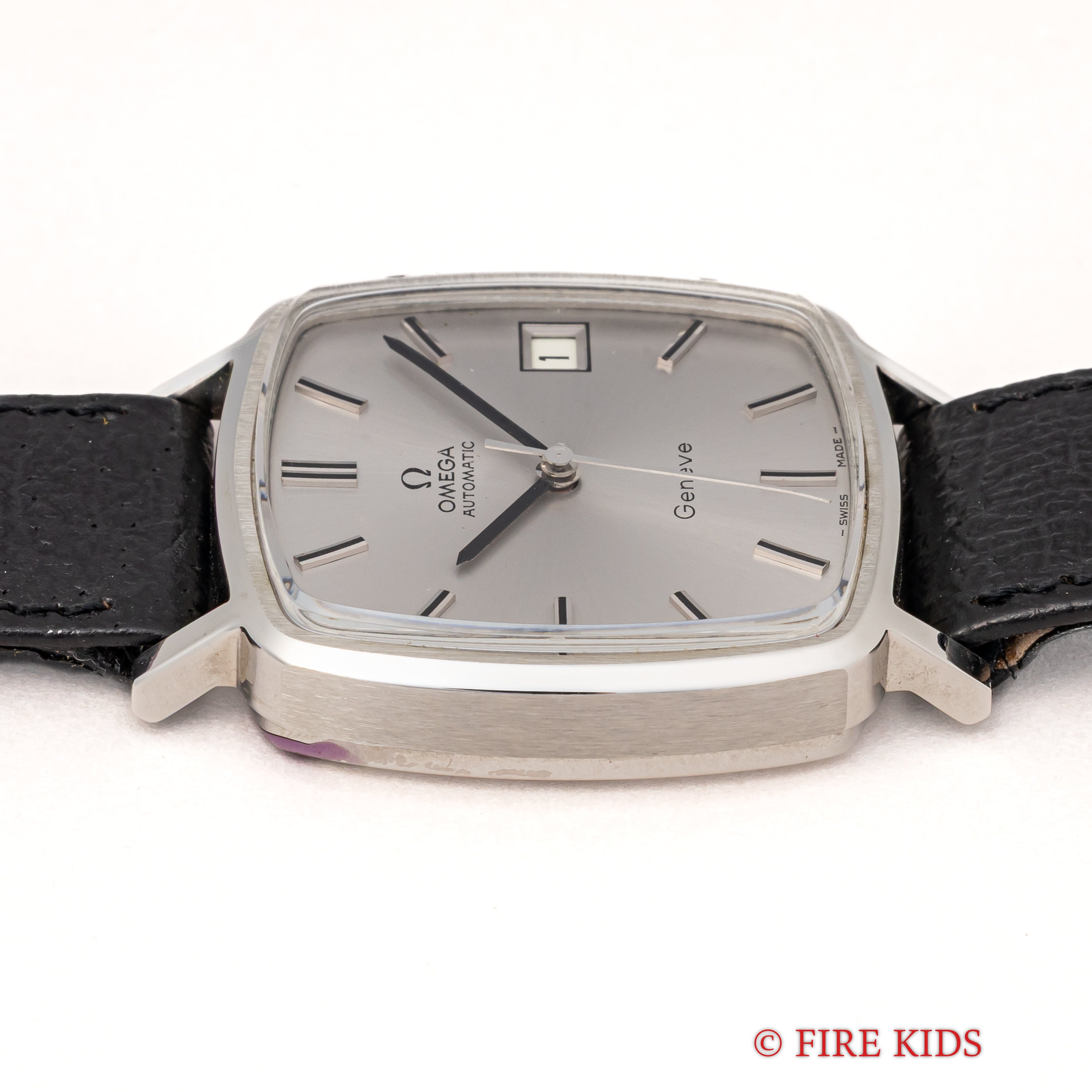 オメガ ジュネーブ 1974年製 Ref.162.0060 スクエアケース 自動巻き シルバーダイヤル