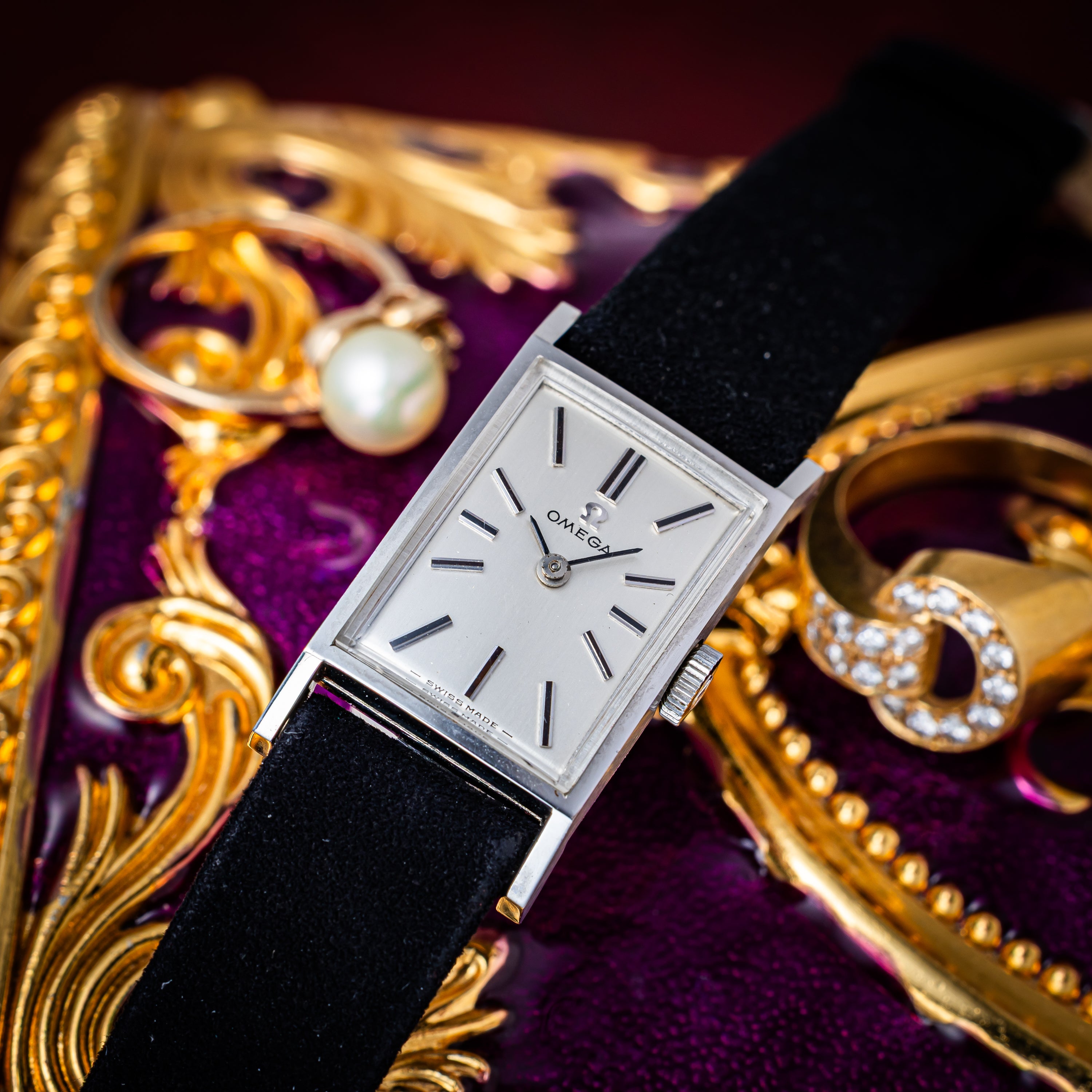 オメガ レクタンギュラー レディース 手巻き ミントコンディション 1965年製 Ref.511.163 Cal.484