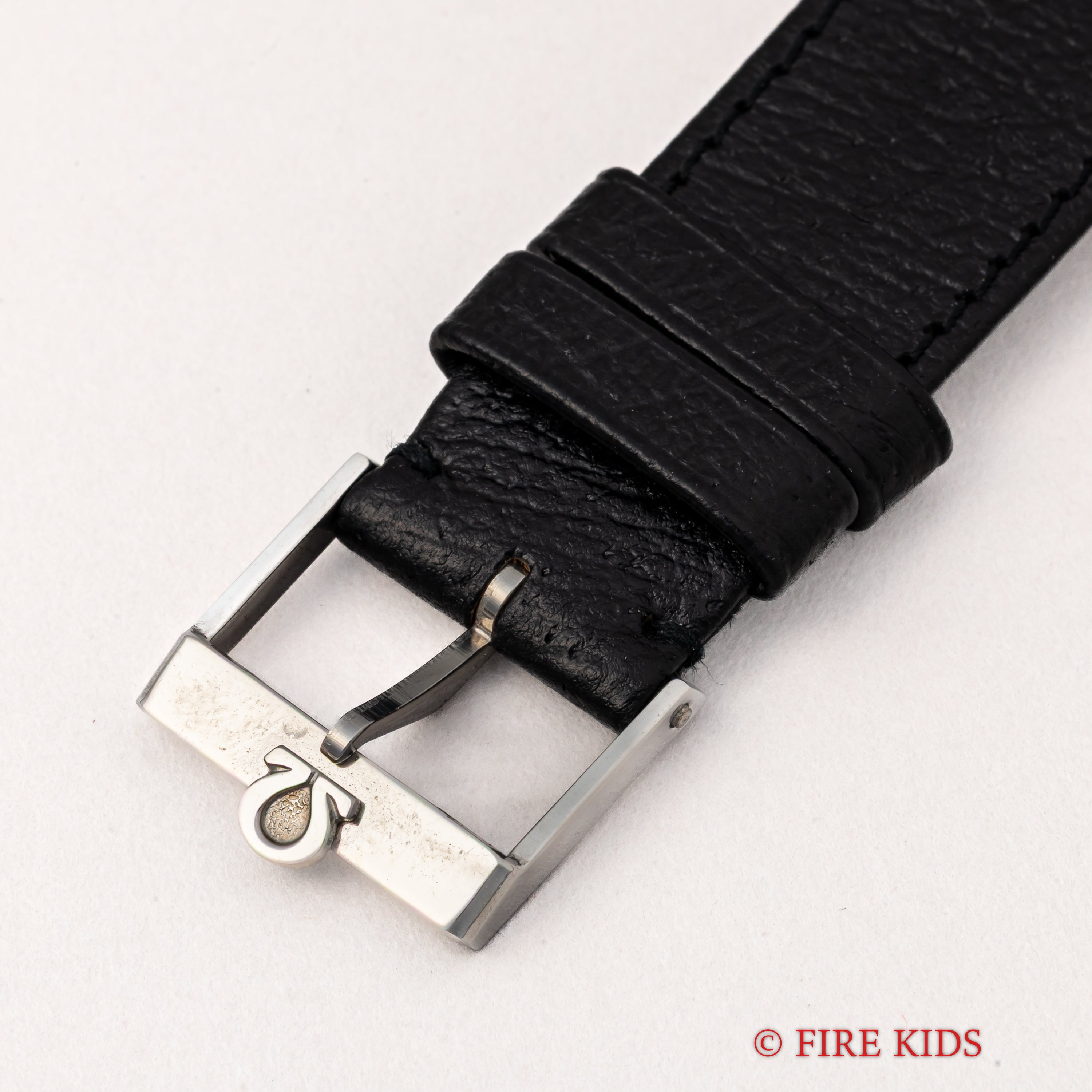 オメガ ジュネーブ 1974年製 Ref.162.0060 スクエアケース 自動巻き シルバーダイヤル