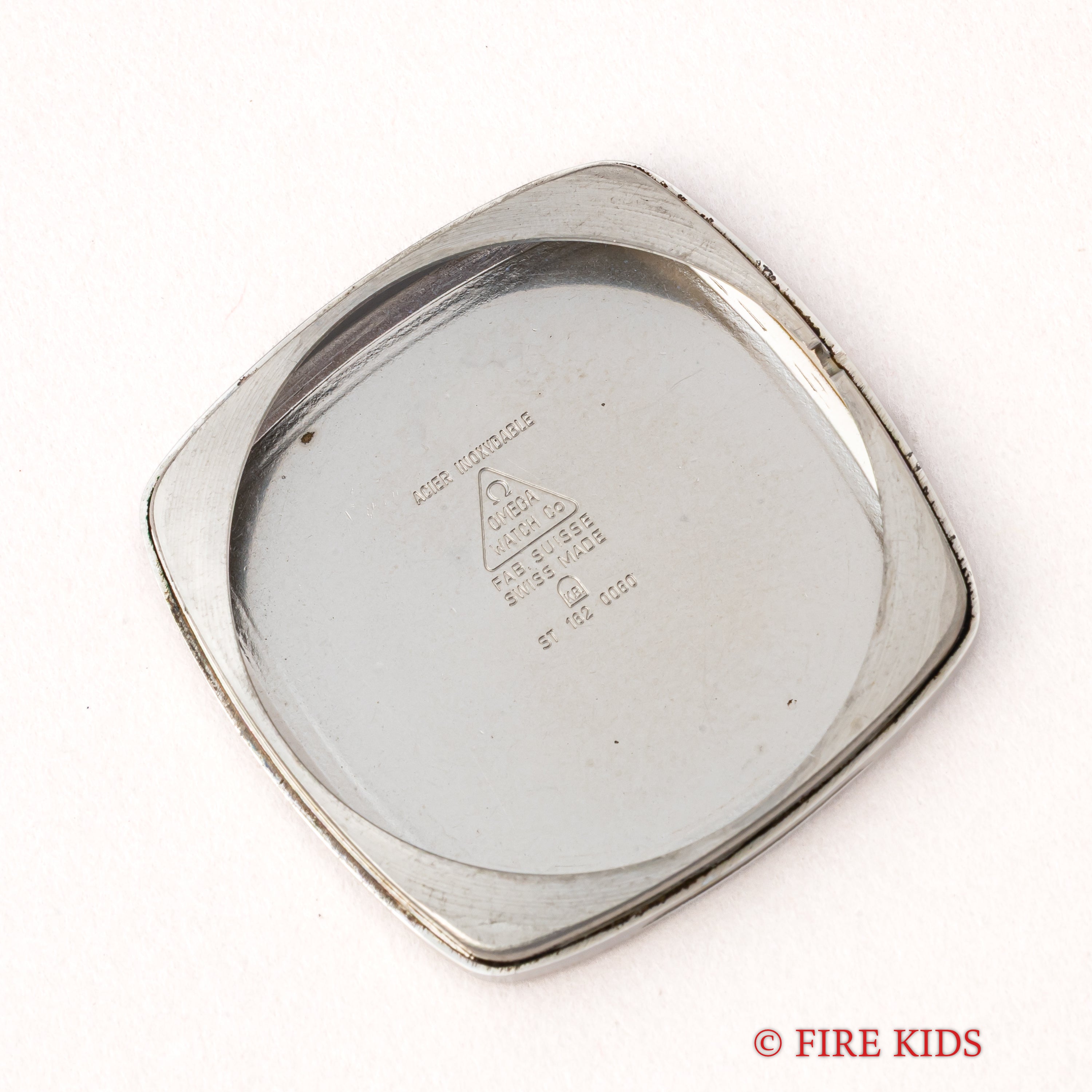 オメガ ジュネーブ 1974年製 Ref.162.0060 スクエアケース 自動巻き シルバーダイヤル