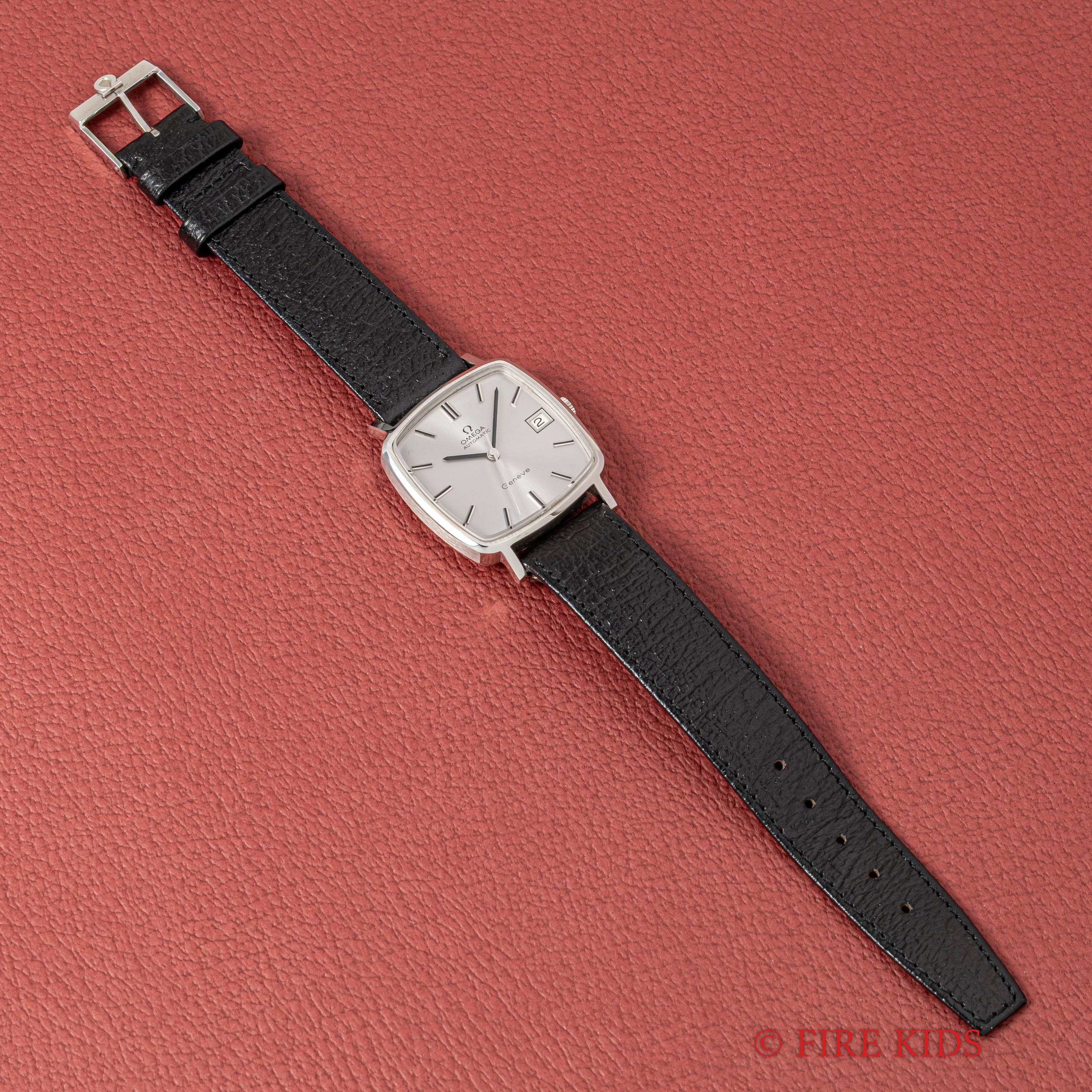 オメガ ジュネーブ 1974年製 Ref.162.0060 スクエアケース 自動巻き シルバーダイヤル