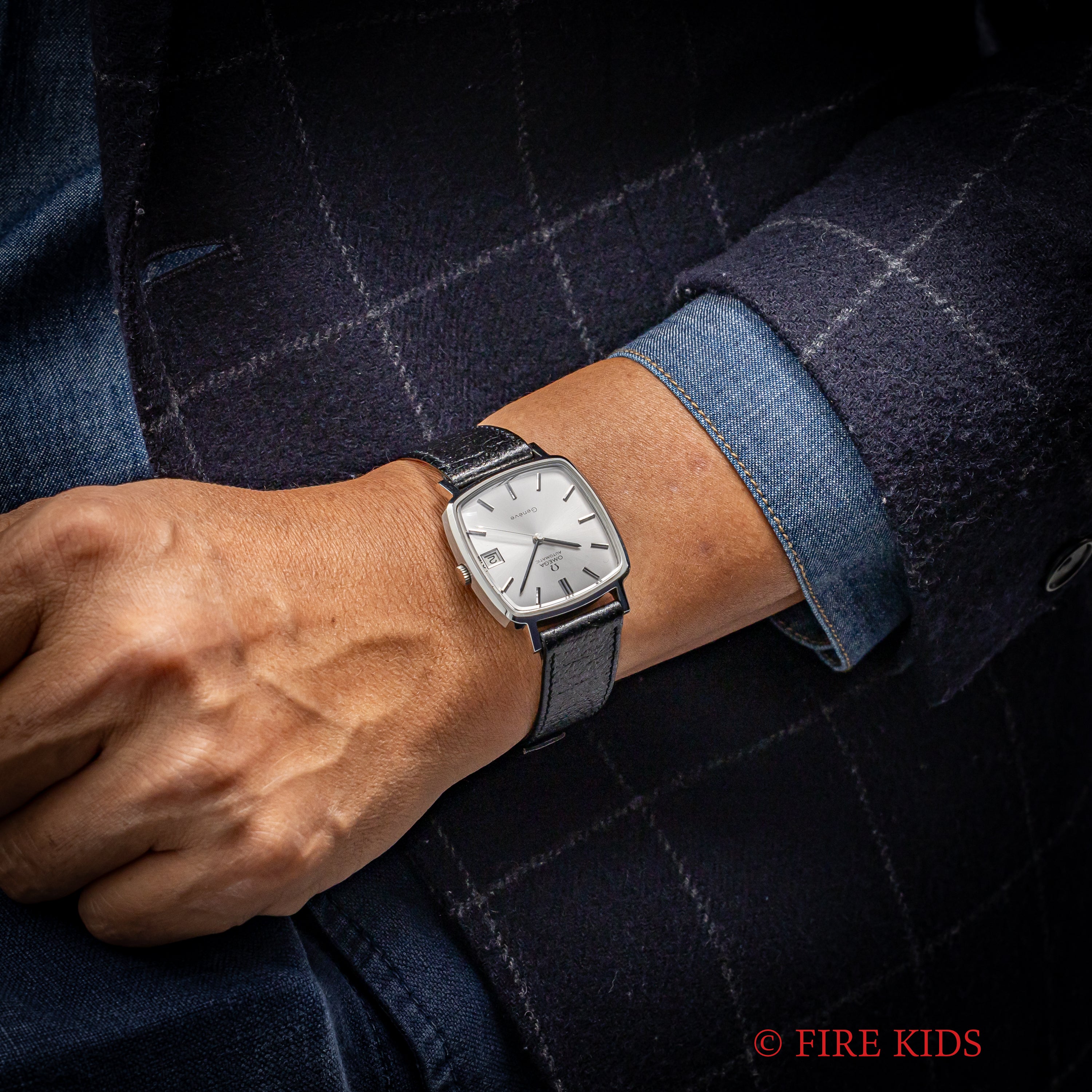 オメガ ジュネーブ 1974年製 Ref.162.0060 スクエアケース 自動巻き シルバーダイヤル