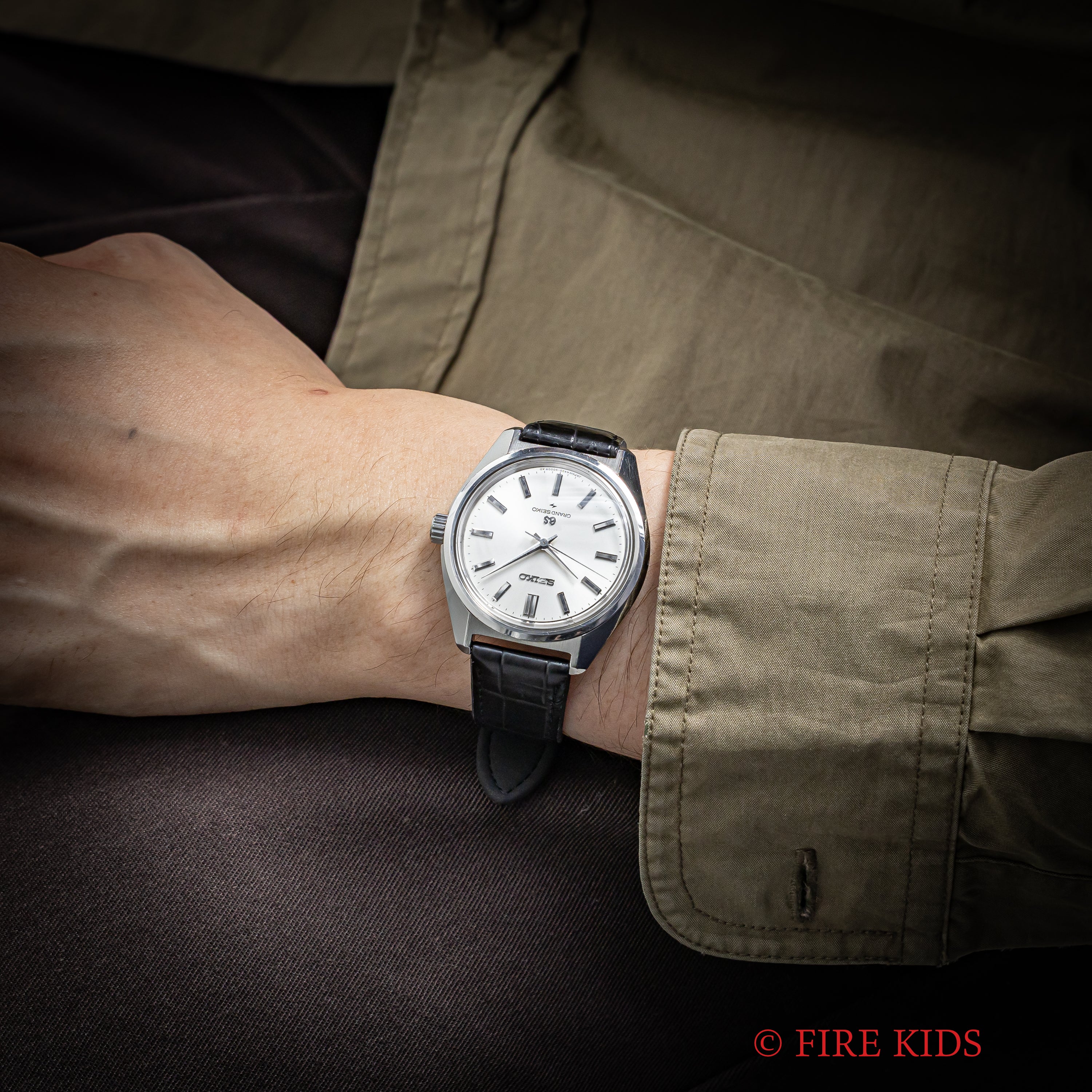 グランドセイコー 1967年製 Ref.4420-9000 44GS後期 セイコースタイルケース 手巻きノンデイト 純正尾錠、箱付き