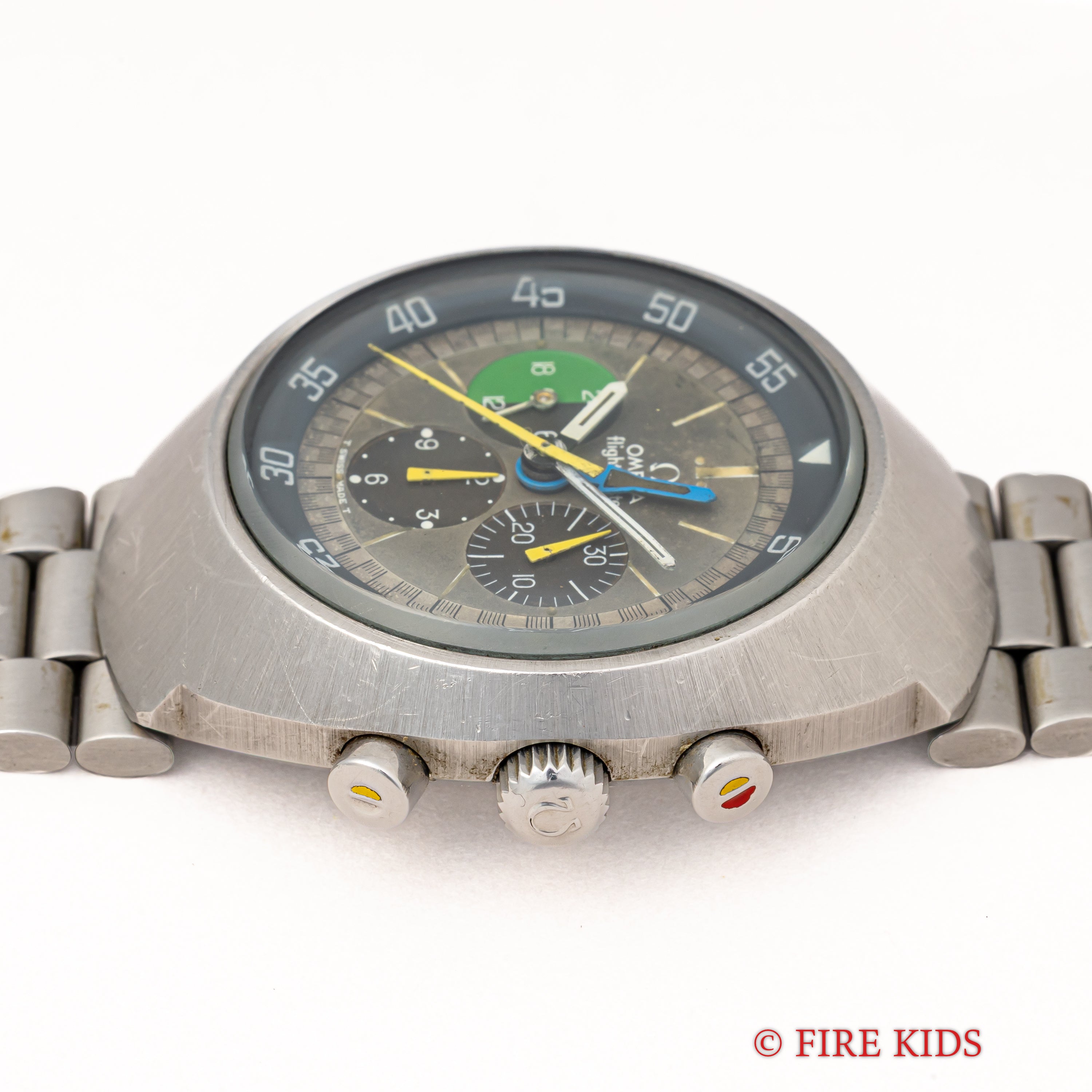 オメガ フライトマスター前期イエロー針 1971年製 Ref.145.013 手巻き Cal. 910 1972年販売ギャランティ付き