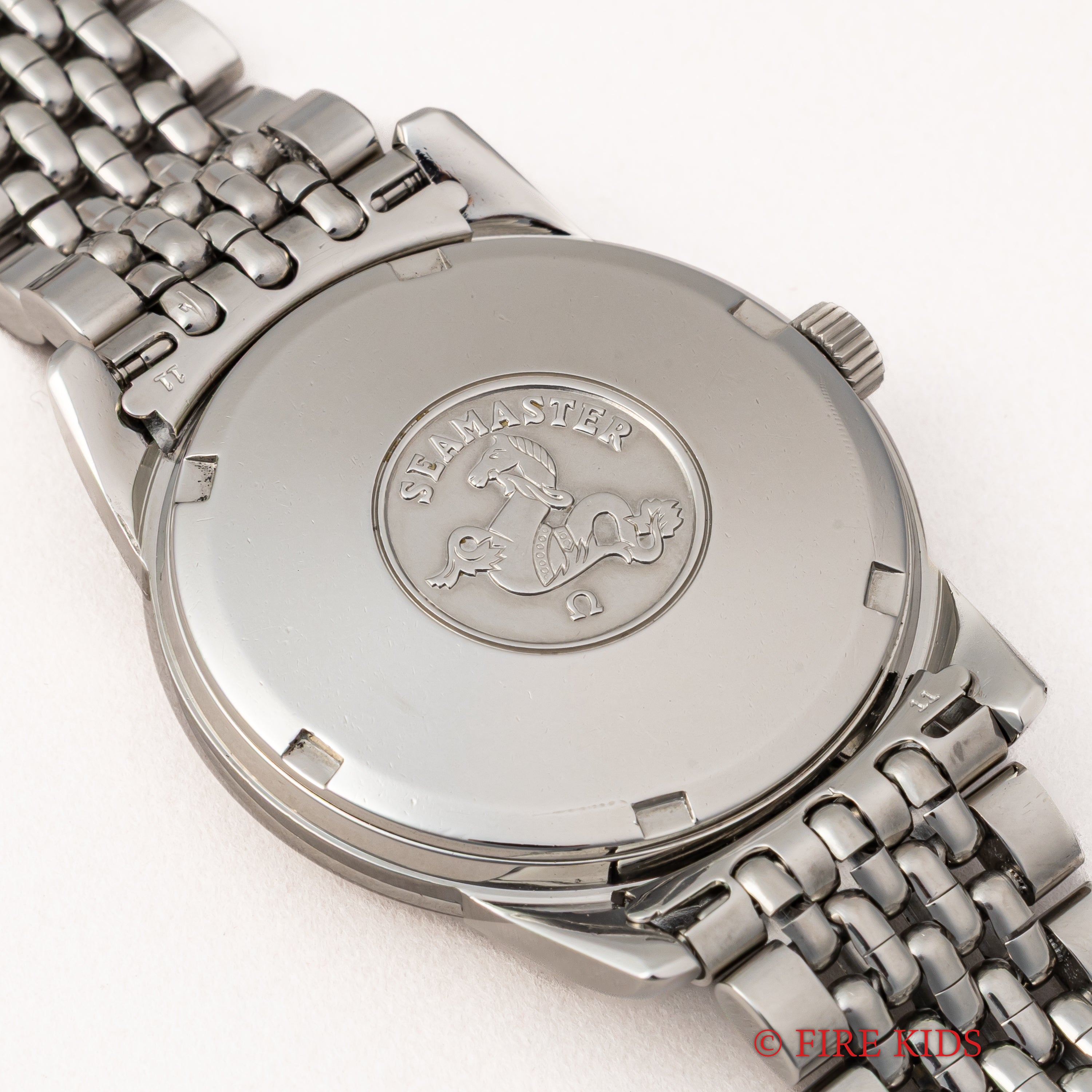 オメガ シーマスター 自動巻き 1966年製 Ref.166009 クロスライン 純正ブレス付き