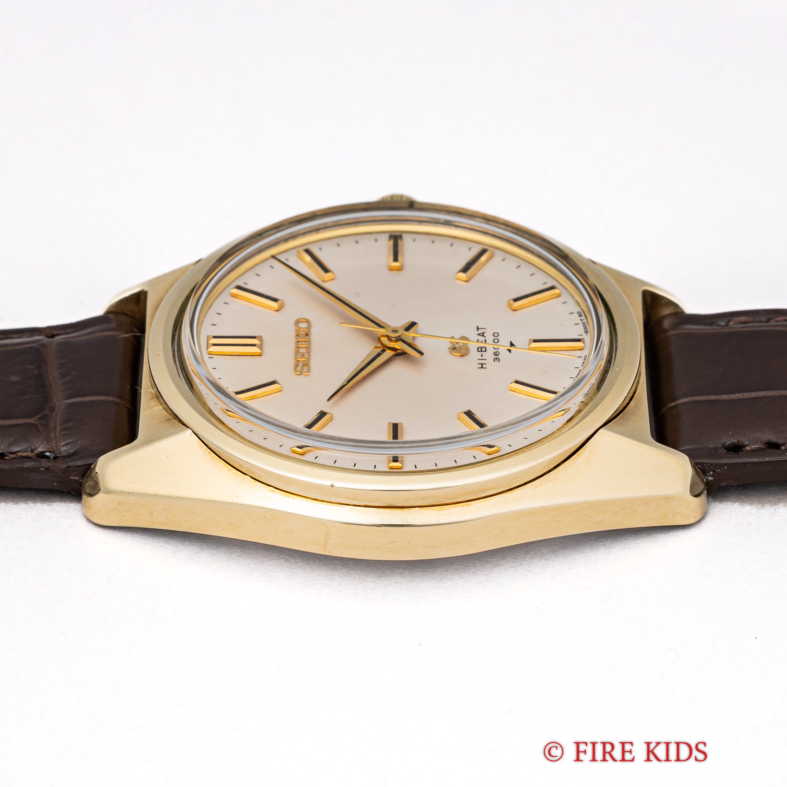 グランドセイコー 1969年製 Ref.4520-8000 CAPゴールド 45GS 10振動手巻き