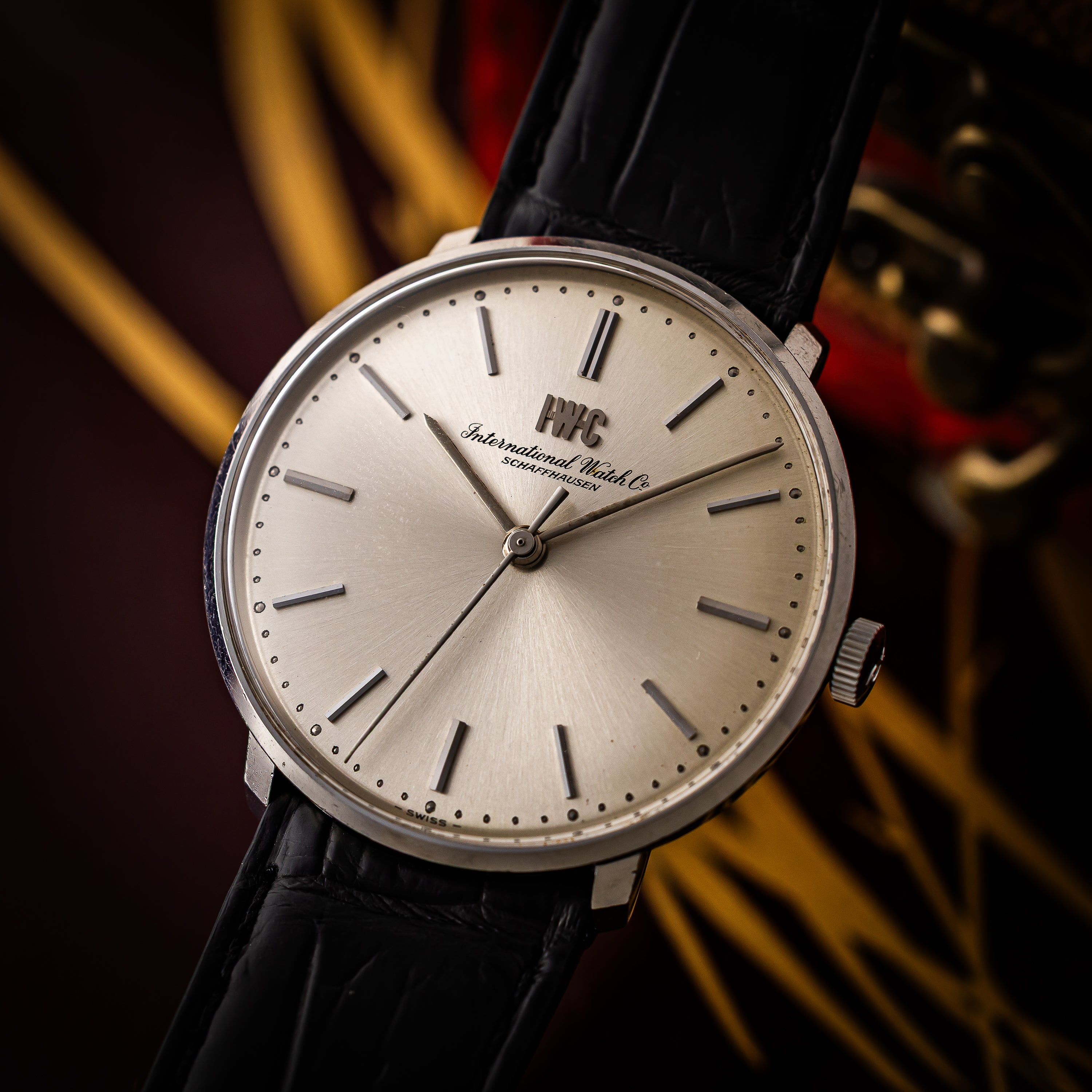 IWC ラウンドケース 1973年製 Ref.2401 Cal.403