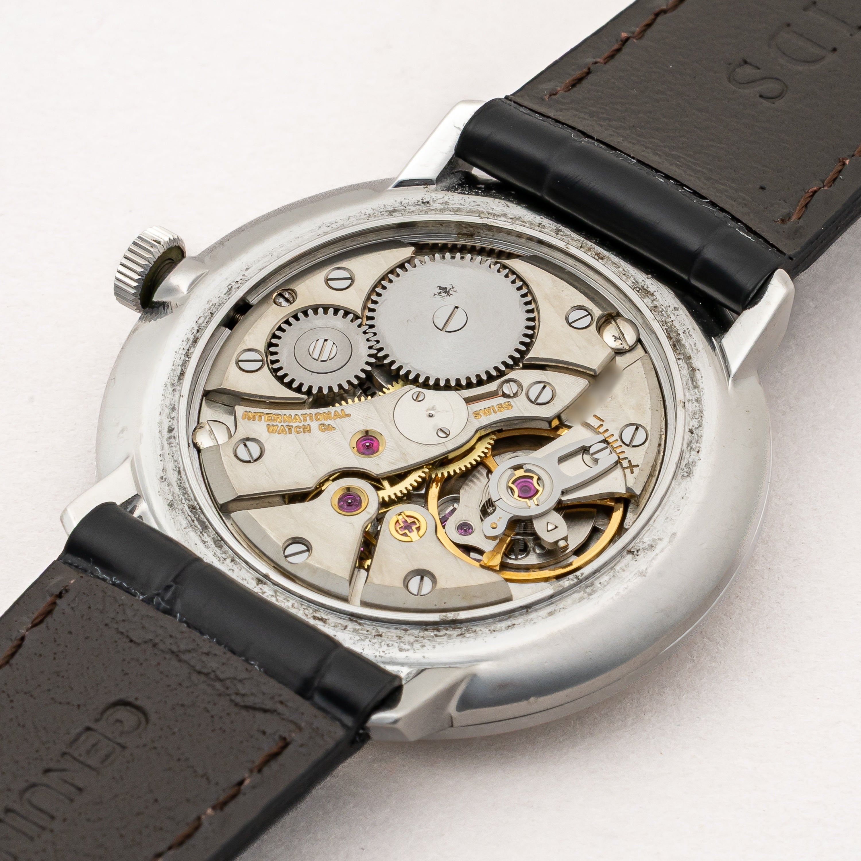 IWC ラウンドケース 1973年製 Ref.2401 Cal.403