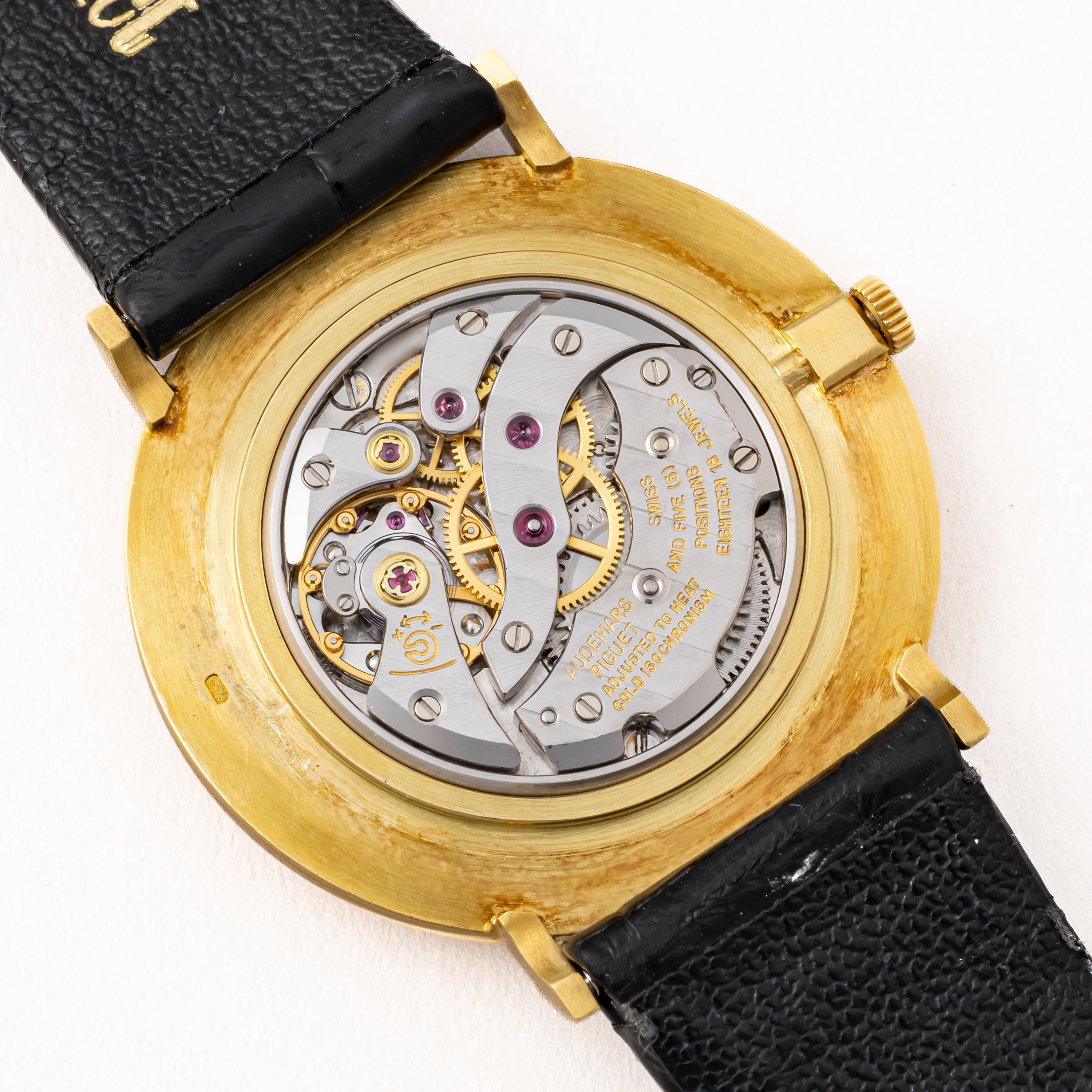 オーデマ・ピゲ エクストラフラット 18金無垢 マイスターWネーム ラウンドケース 1970年代製 18金無垢 Cal.K2001/1A