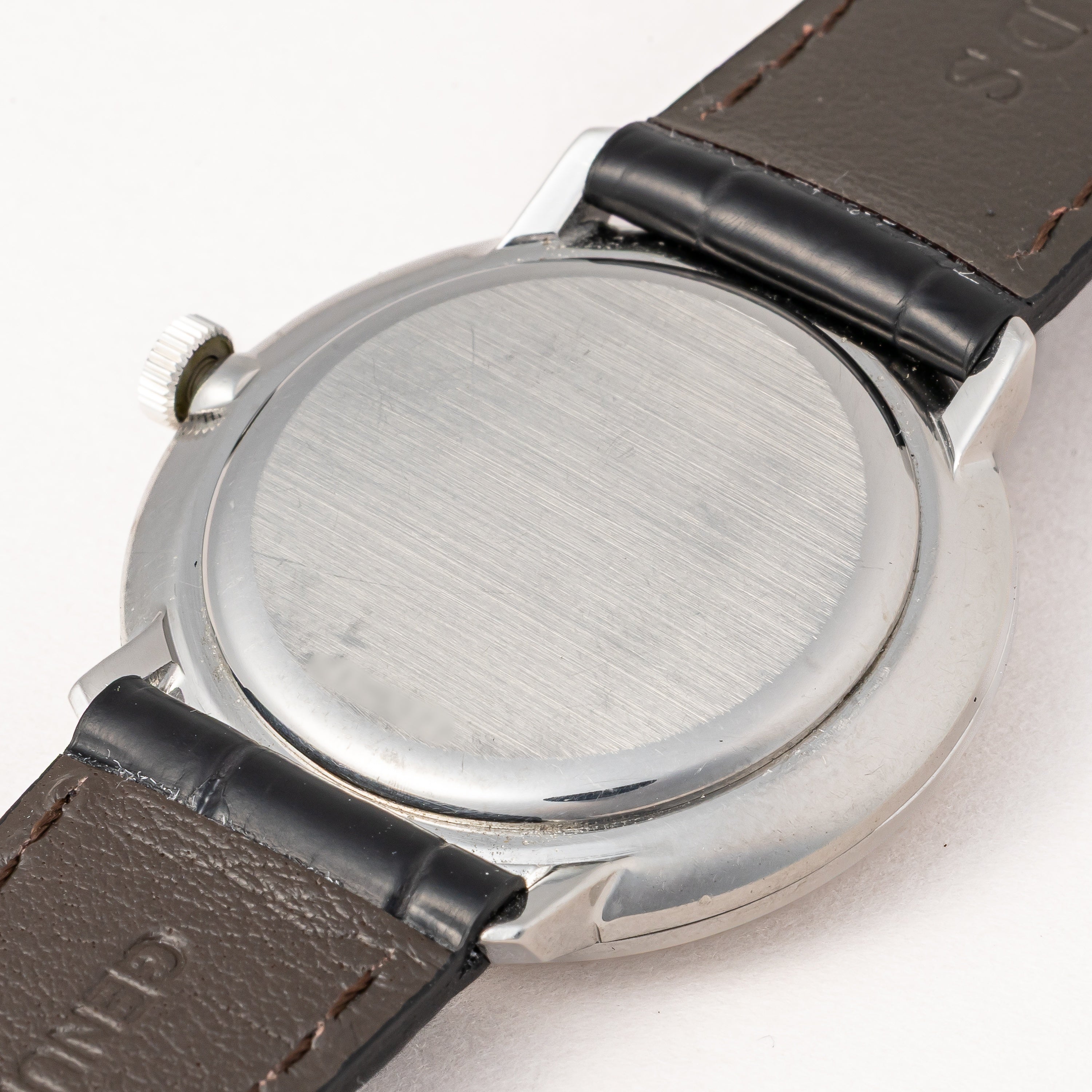 IWC ラウンドケース 1973年製 Ref.2401 Cal.403