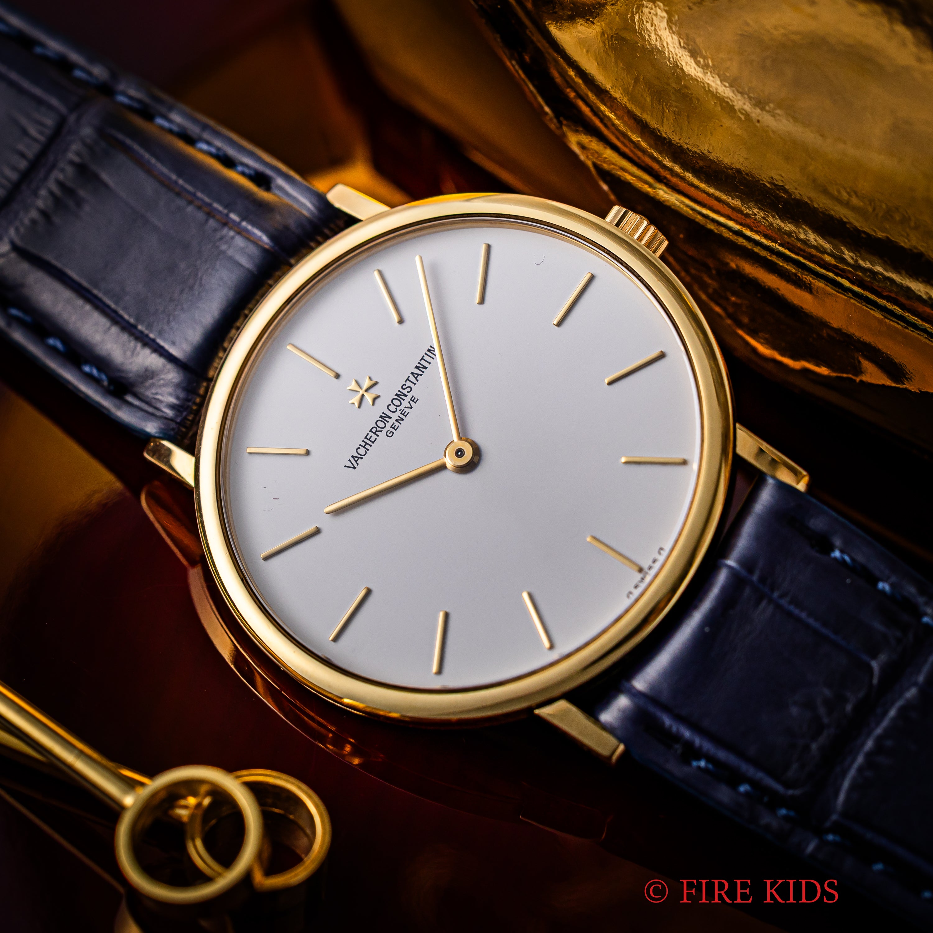 ヴァシュロン・コンスタンタン 18金無垢薄型ラウンドケース 1990年代製 手巻き Cal.1132-1 Ref.31039 純正金無垢尾錠付き